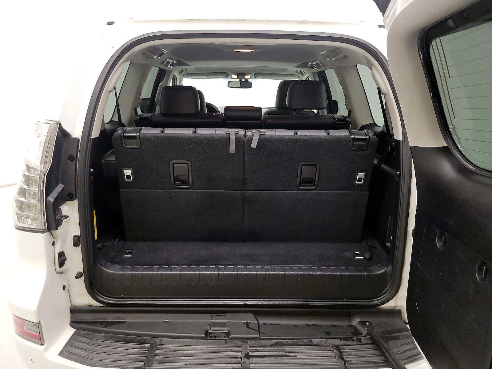 2018 Lexus GX Base - Photo 23