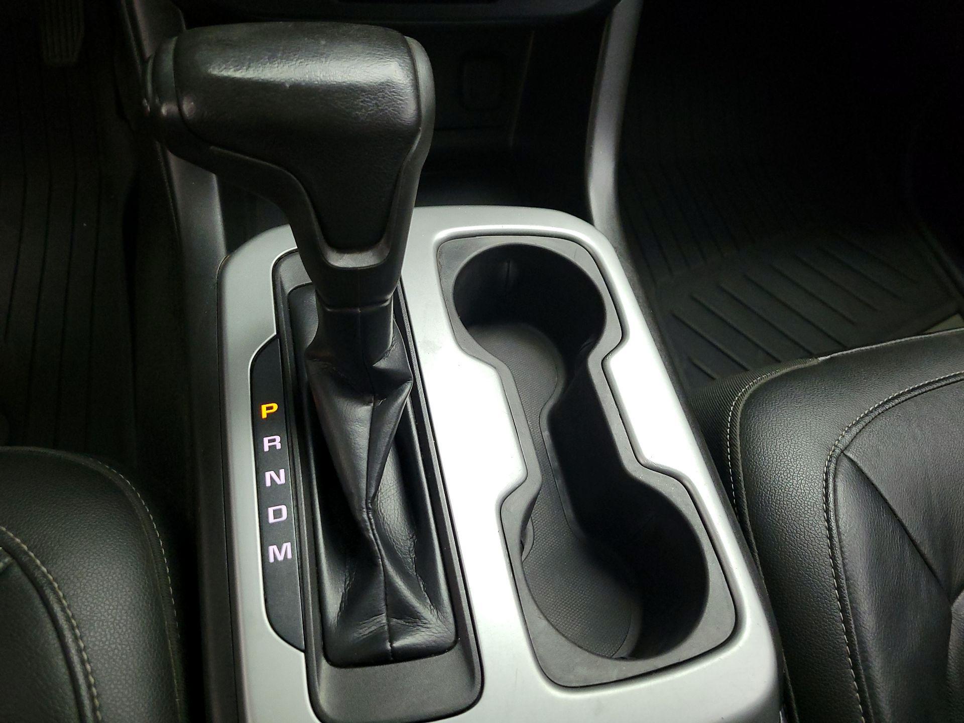 Thumbnail: 2016 Chevrolet Colorado - 17