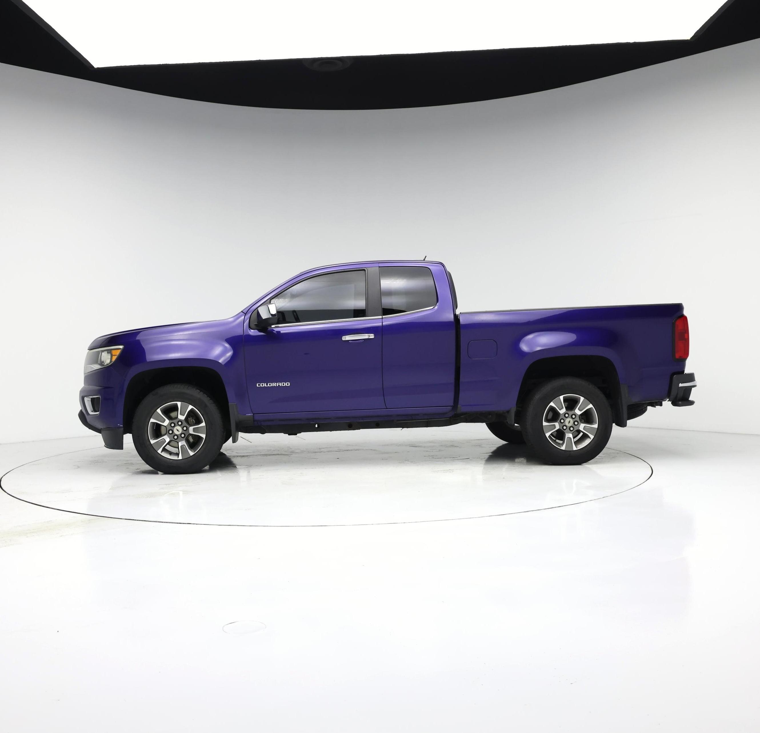 Thumbnail: 2016 Chevrolet Colorado - 3