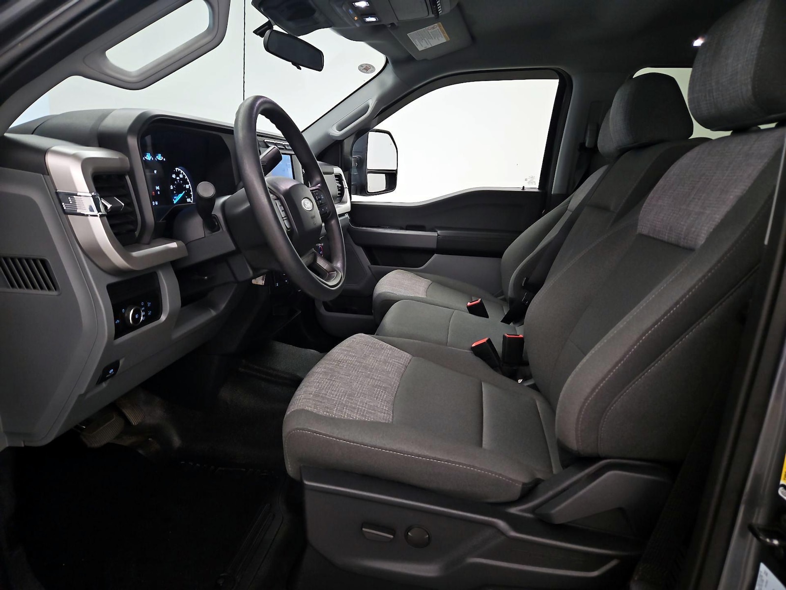 2024 Ford F-250 Super Duty XLT - Photo 12