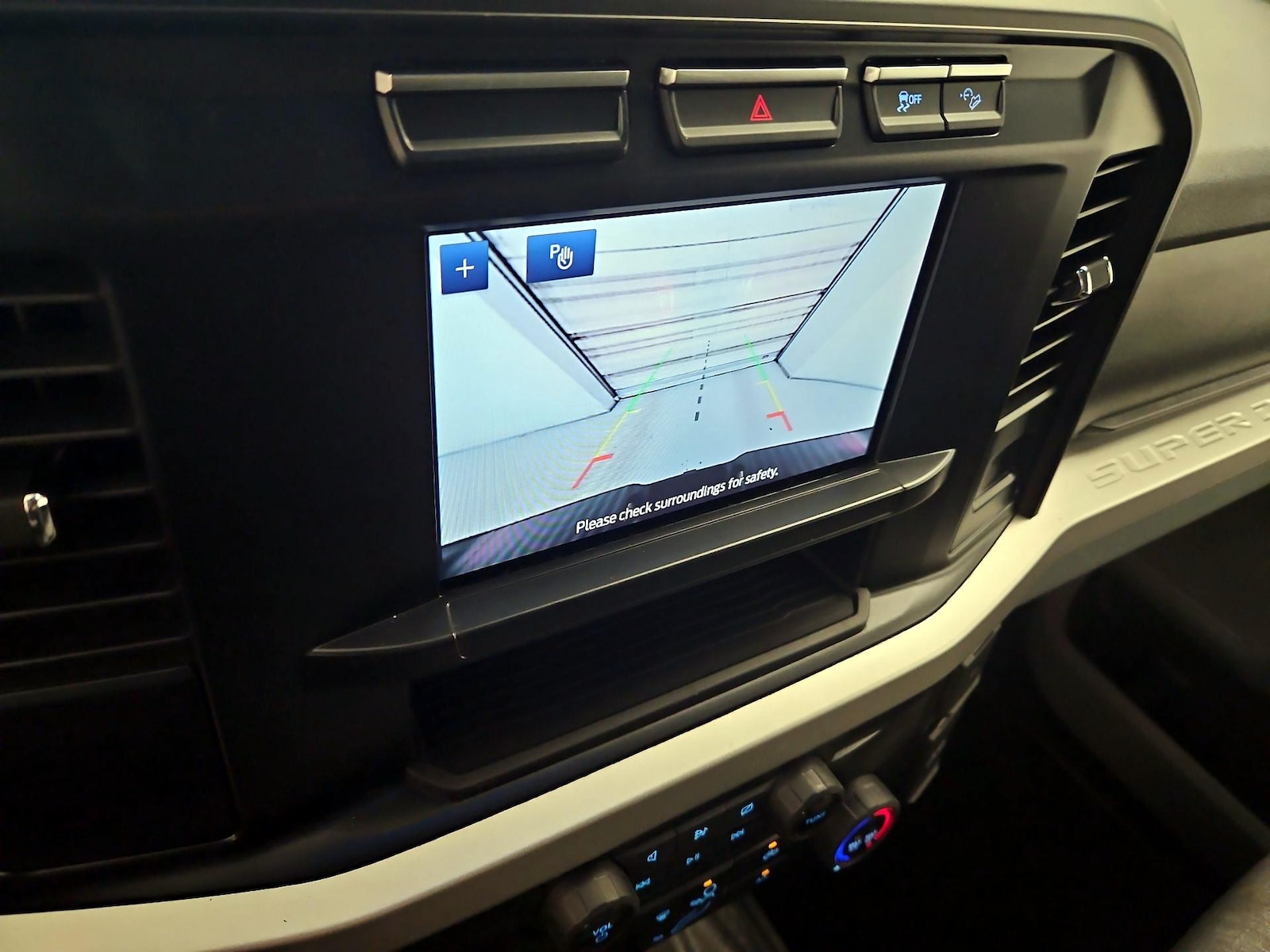 2024 Ford F-250 Super Duty XLT - Photo 15