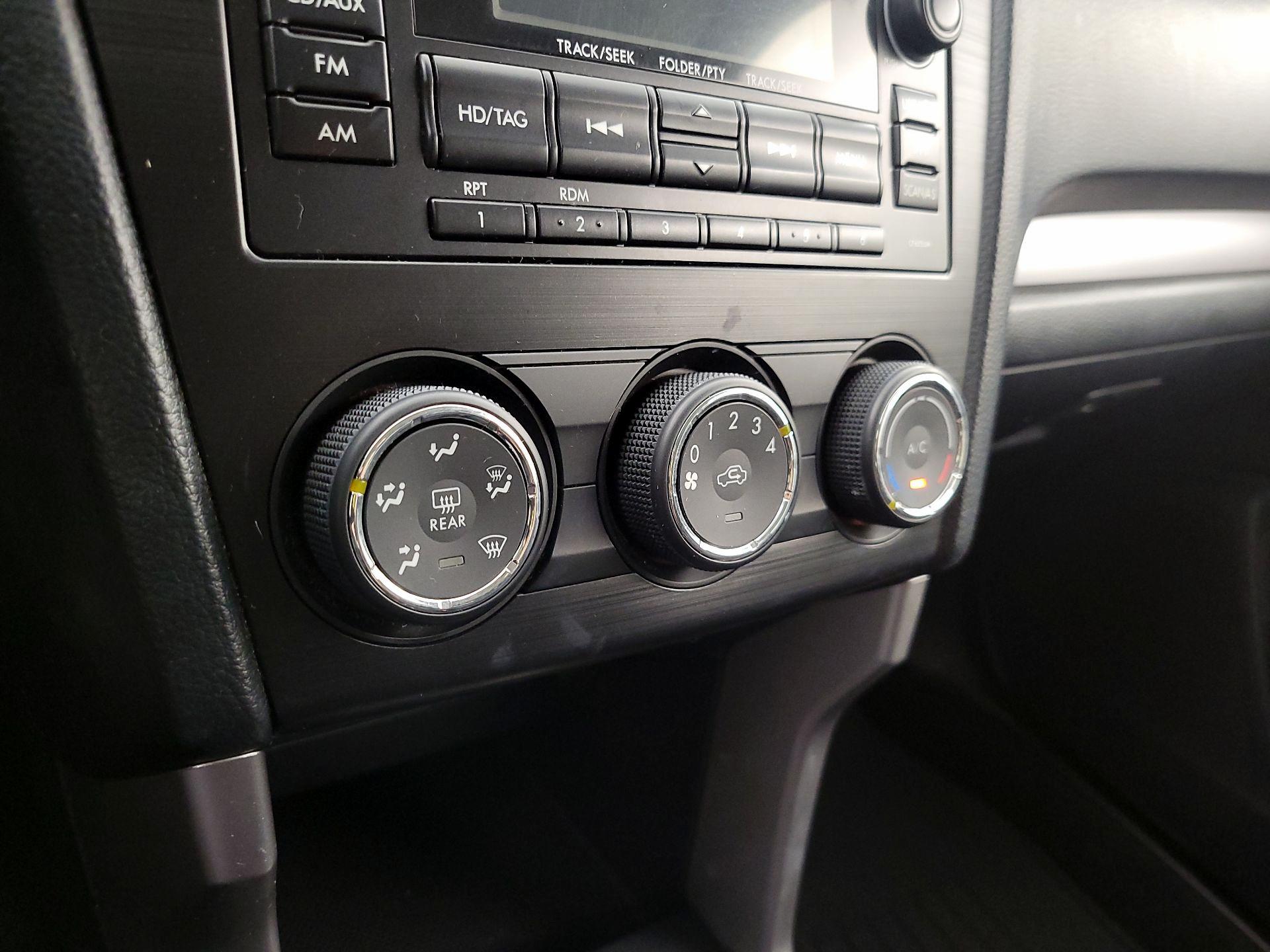 Thumbnail: 2015 Subaru Forester - 16