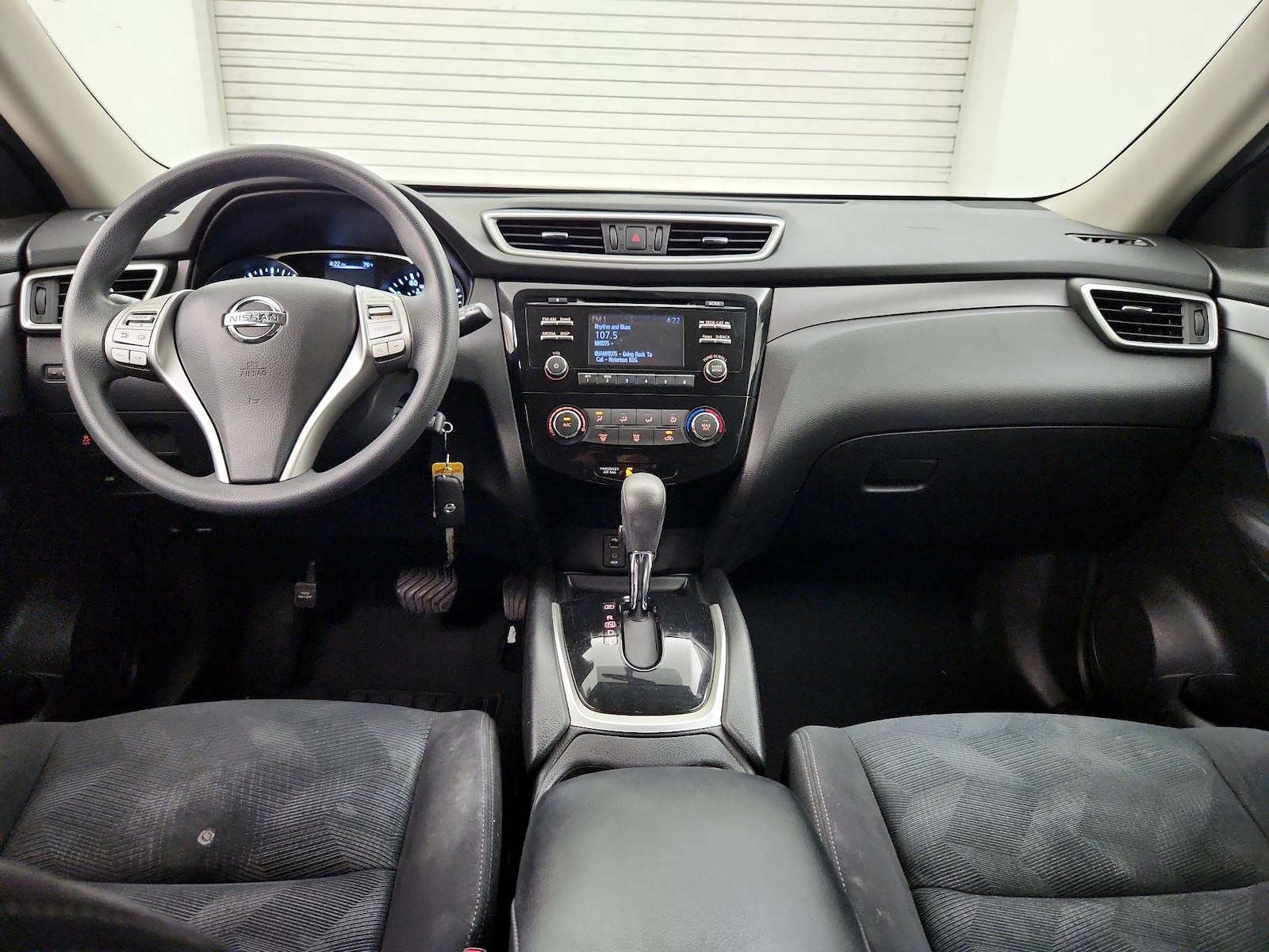 2016 Nissan Rogue S - Photo 10