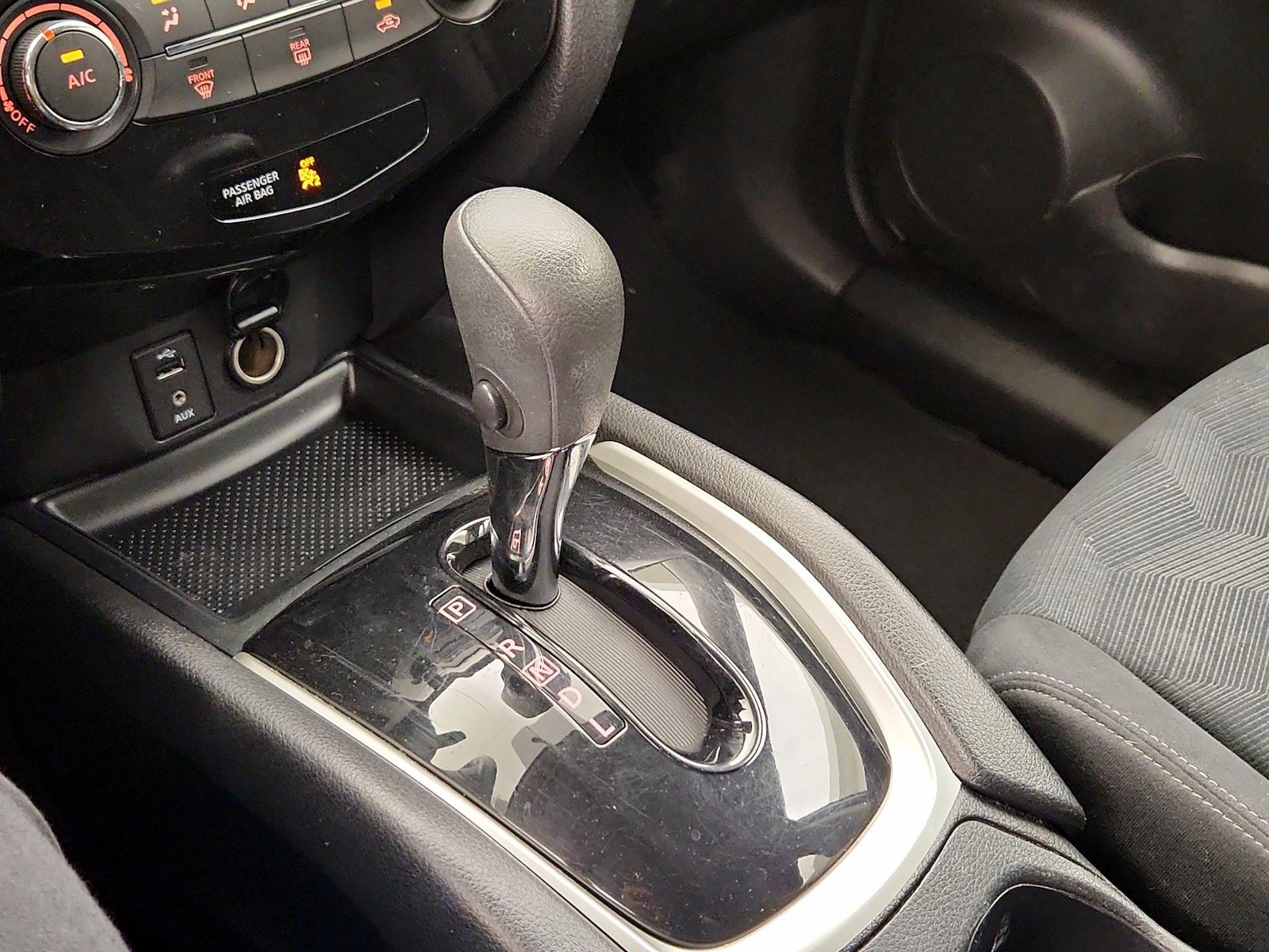 2016 Nissan Rogue S - Photo 18