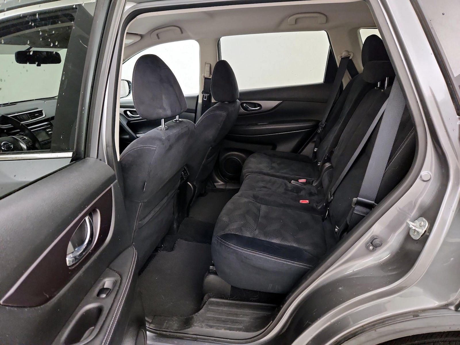 2016 Nissan Rogue S - Photo 20