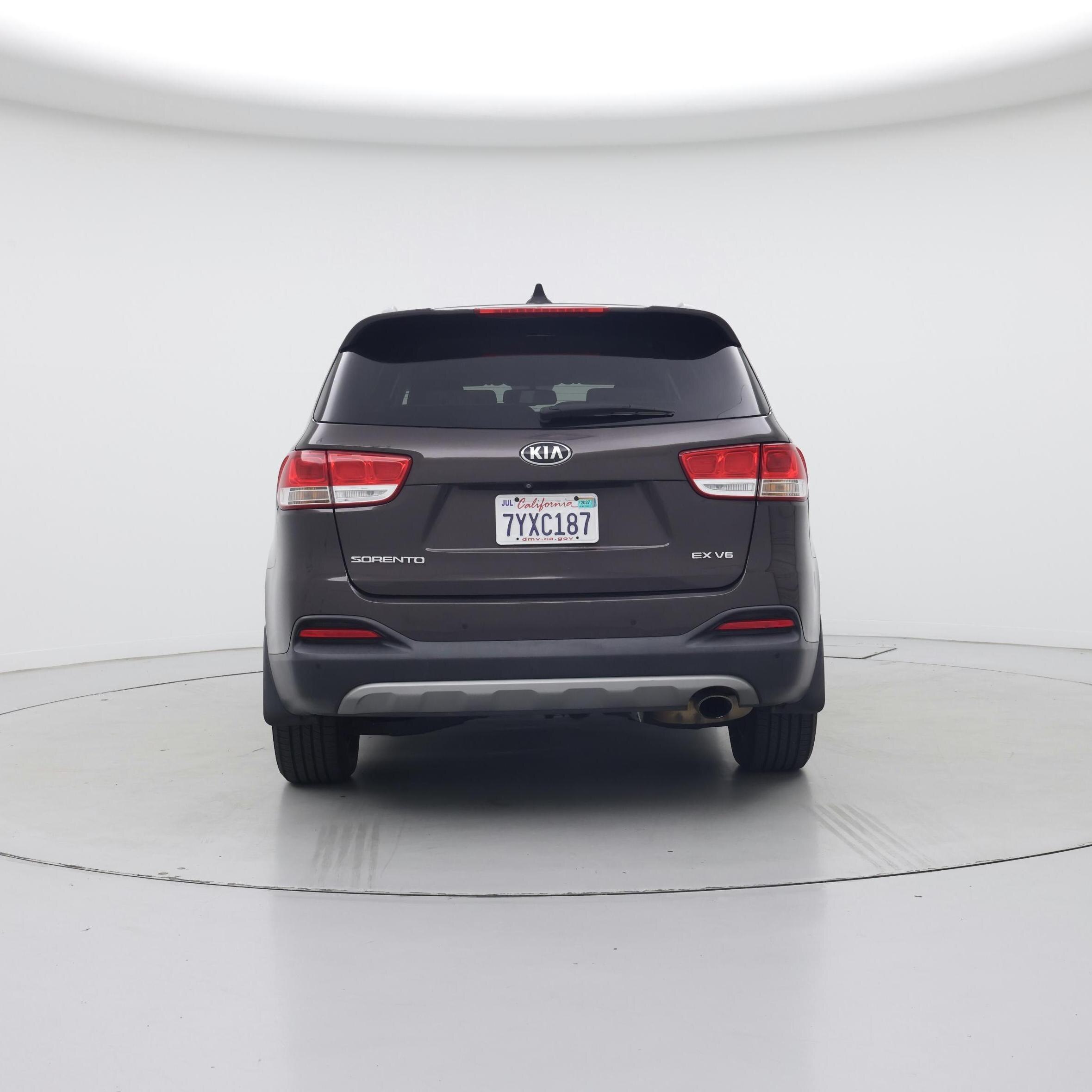 Thumbnail: 2017 Kia Sorento - 6