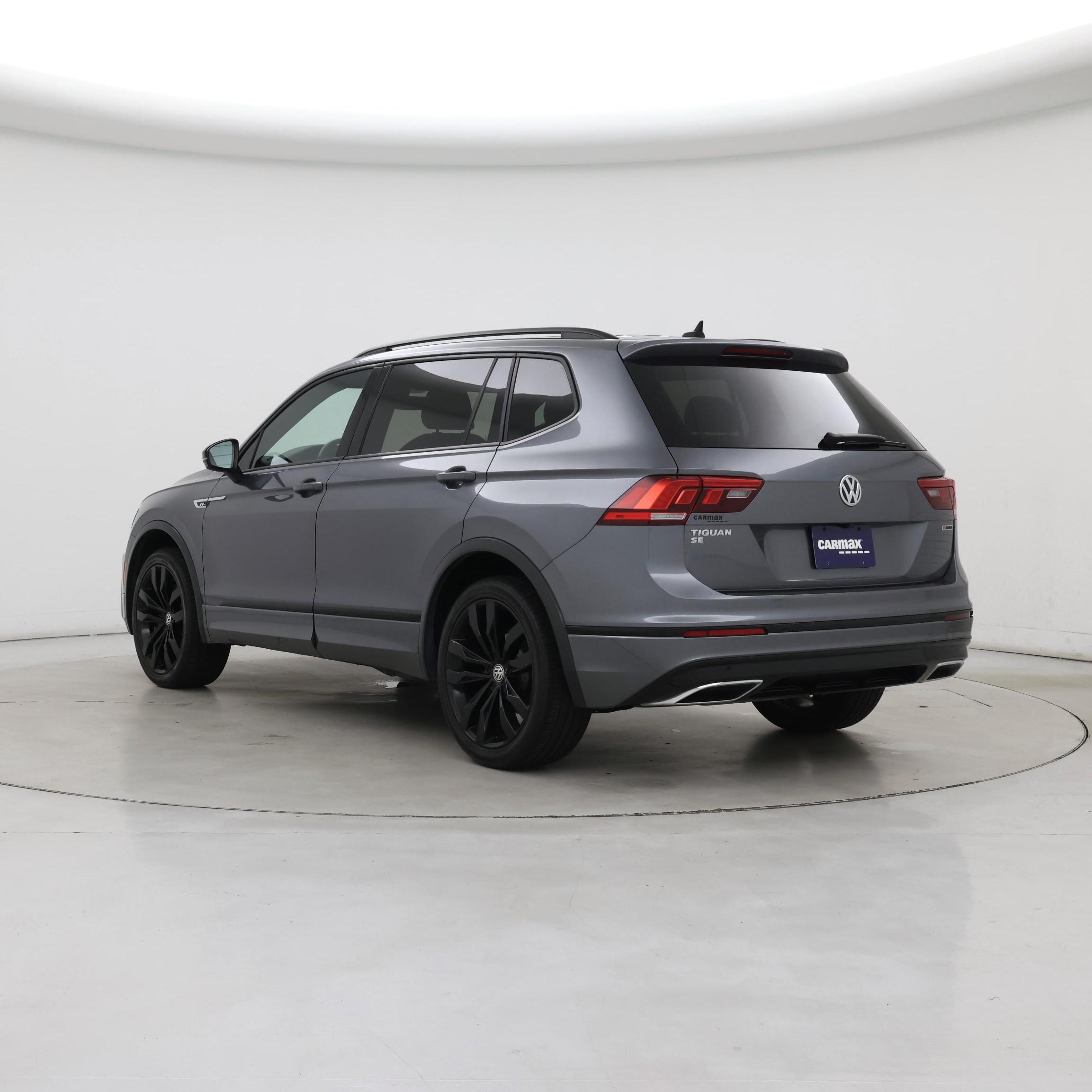 Thumbnail: 2020 Volkswagen Tiguan - 2