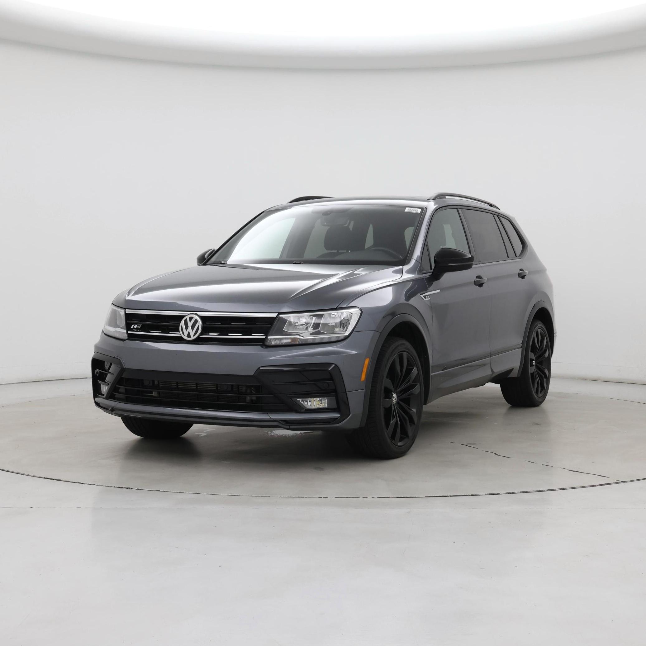 Thumbnail: 2020 Volkswagen Tiguan - 4