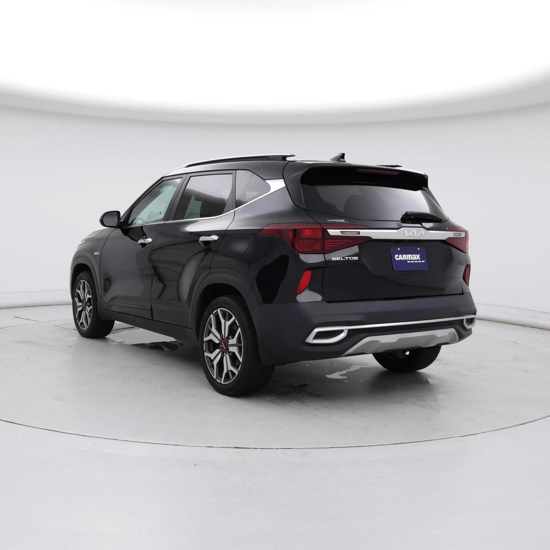 Thumbnail: 2022 Kia Seltos - 2