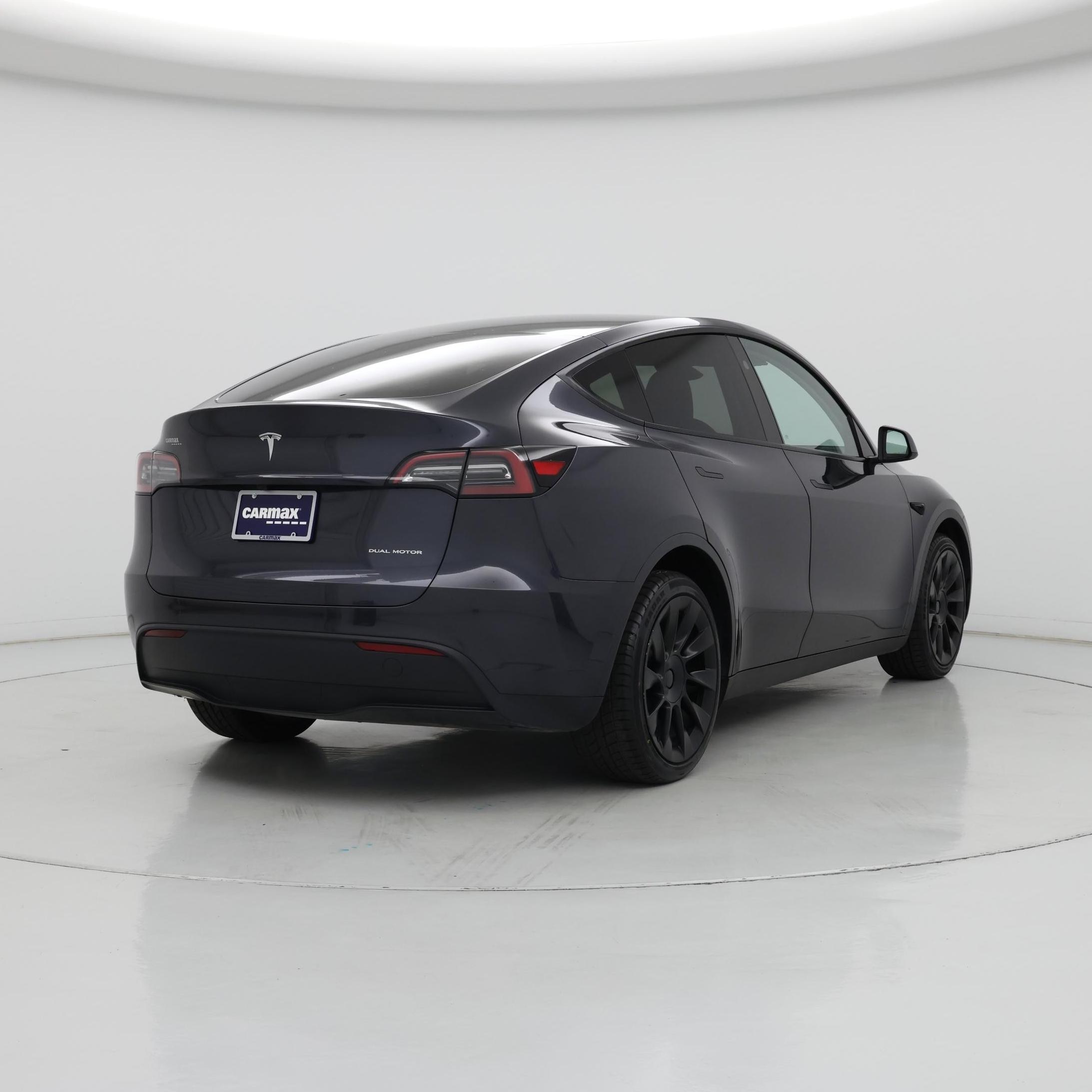 Thumbnail: 2024 Tesla Model Y - 8