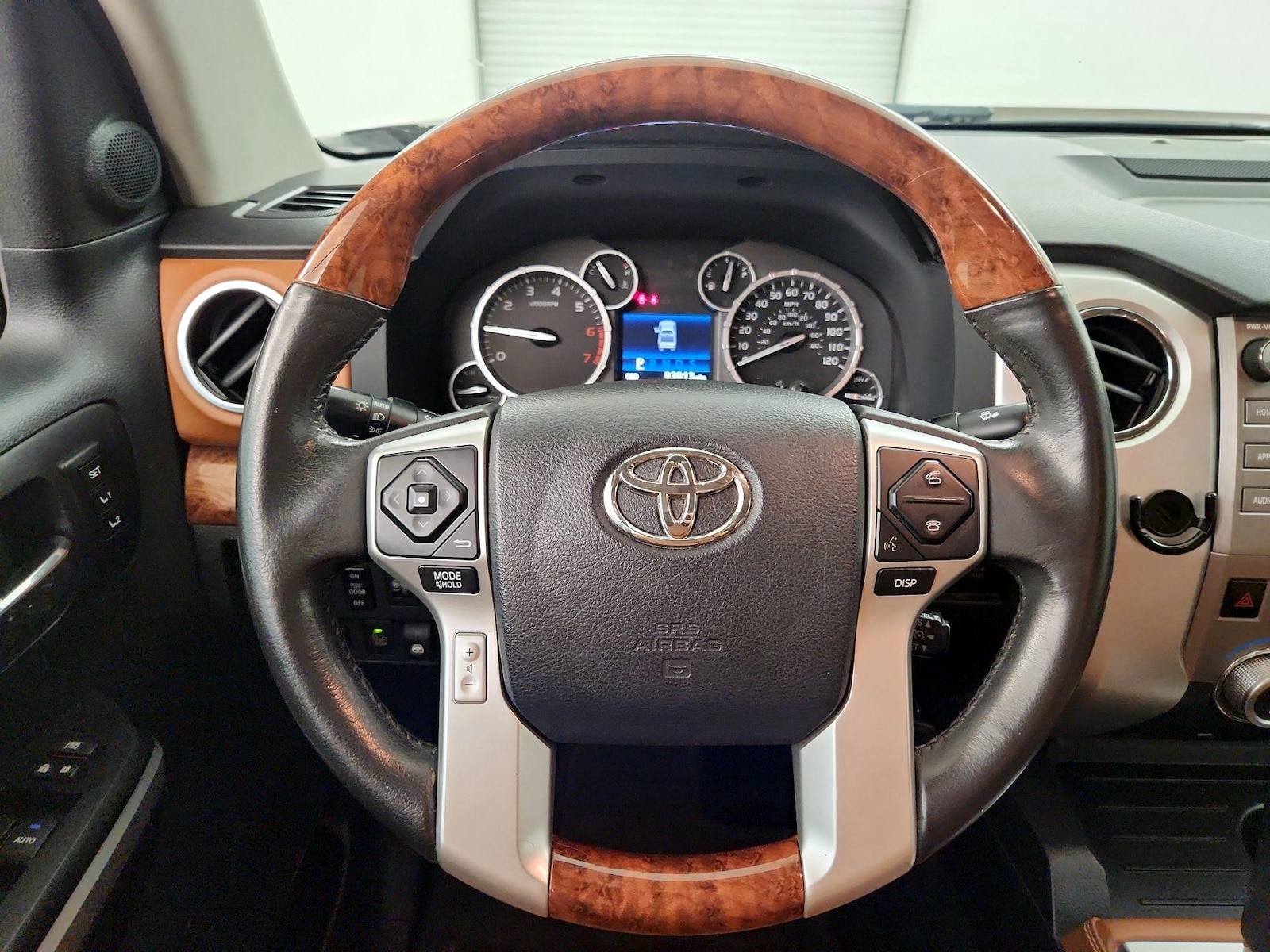 2014 Toyota Tundra 1794 Edition - Photo 11