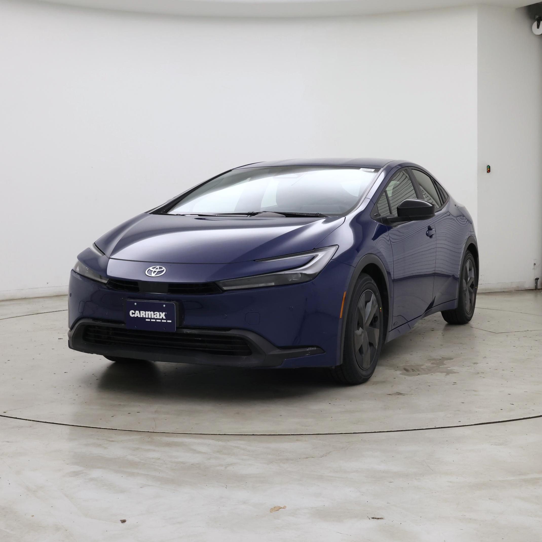 Thumbnail: 2024 Toyota Prius - 4