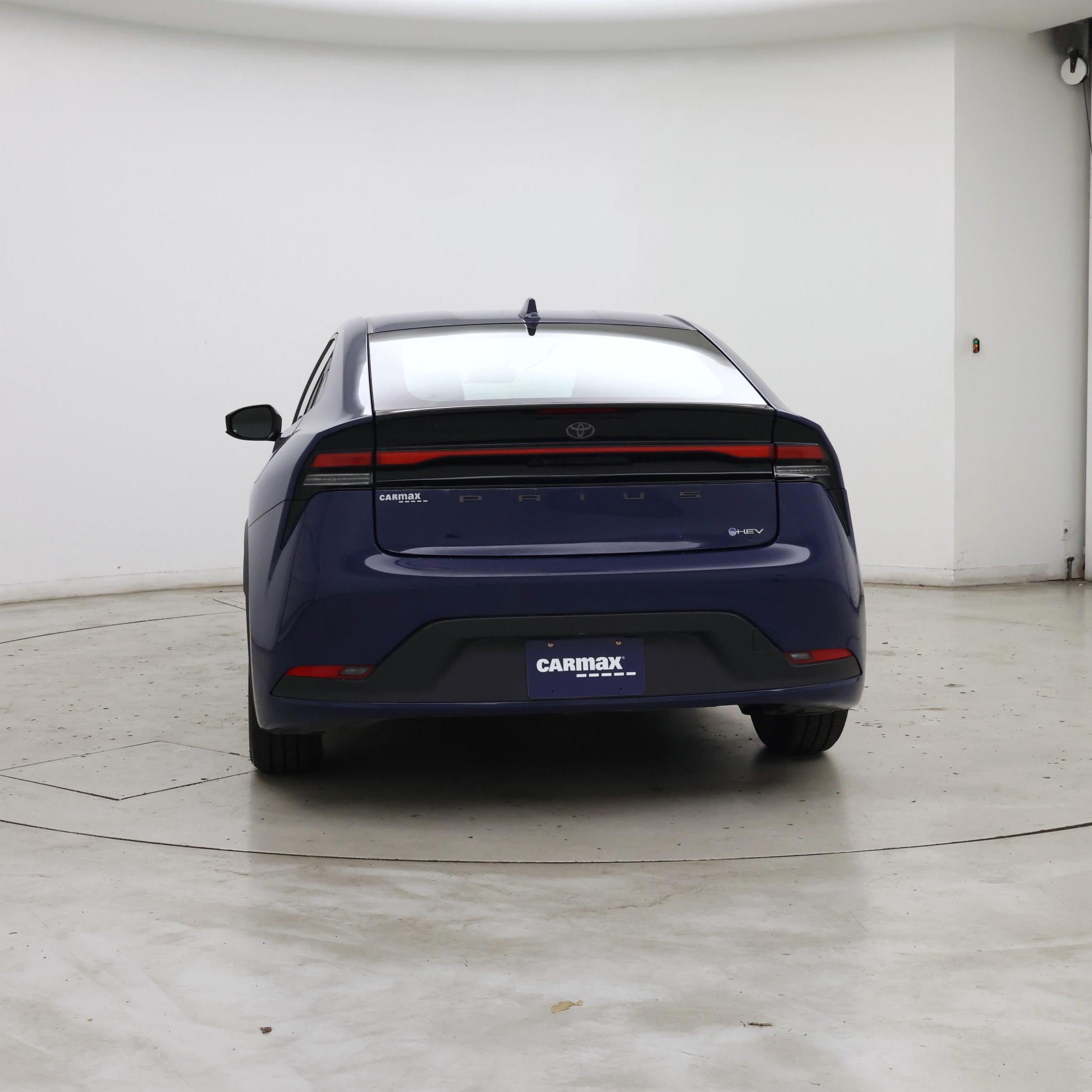 Thumbnail: 2024 Toyota Prius - 6