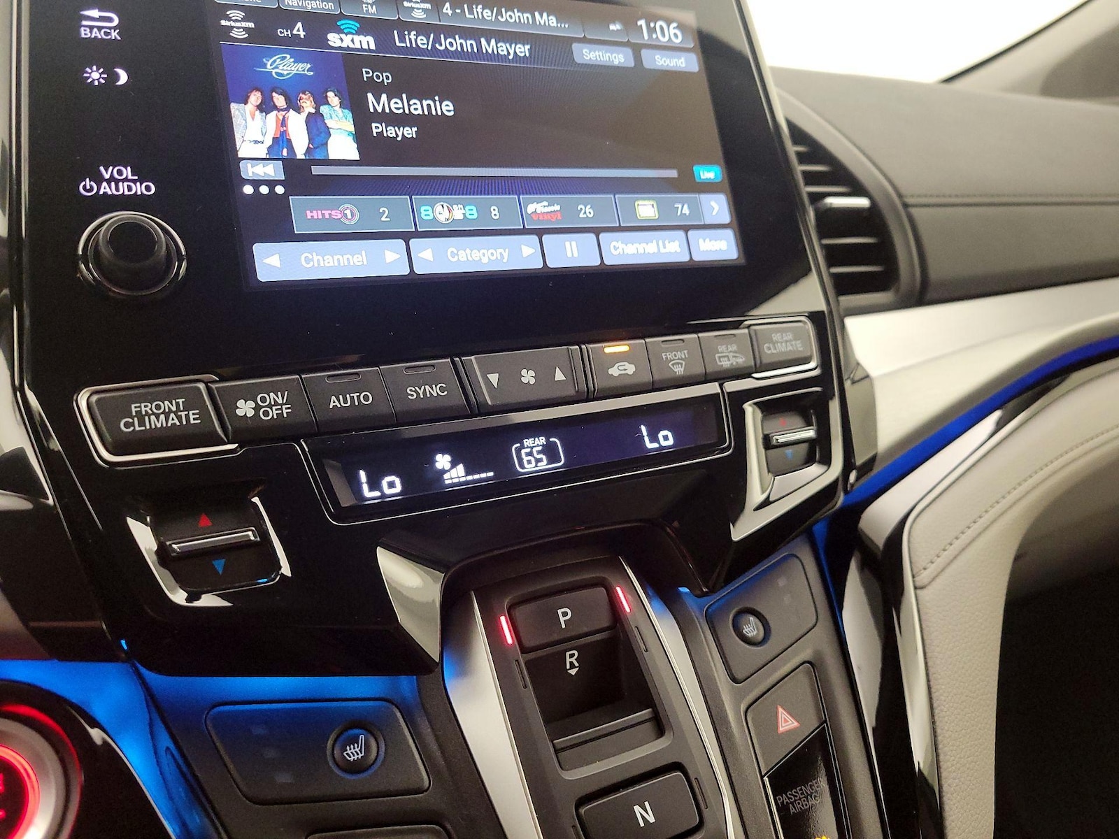 2024 Honda Odyssey Touring - Photo 17