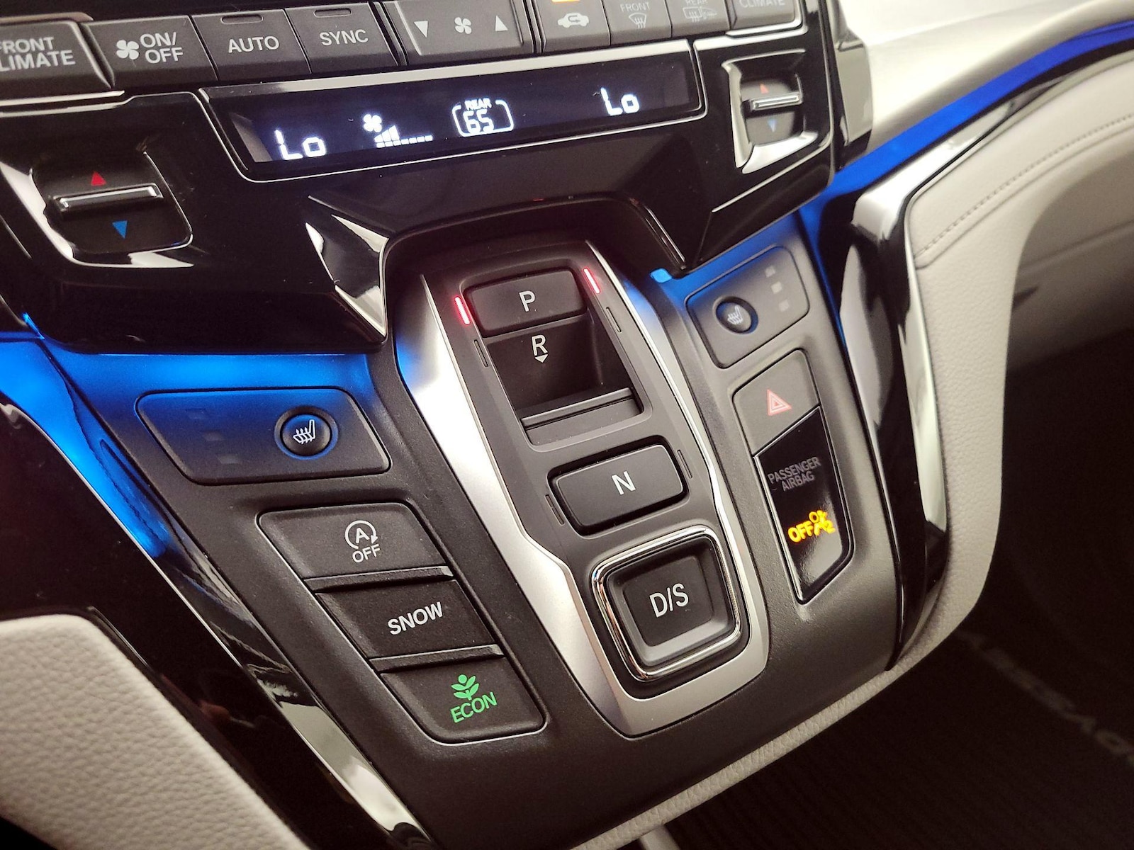 2024 Honda Odyssey Touring - Photo 18