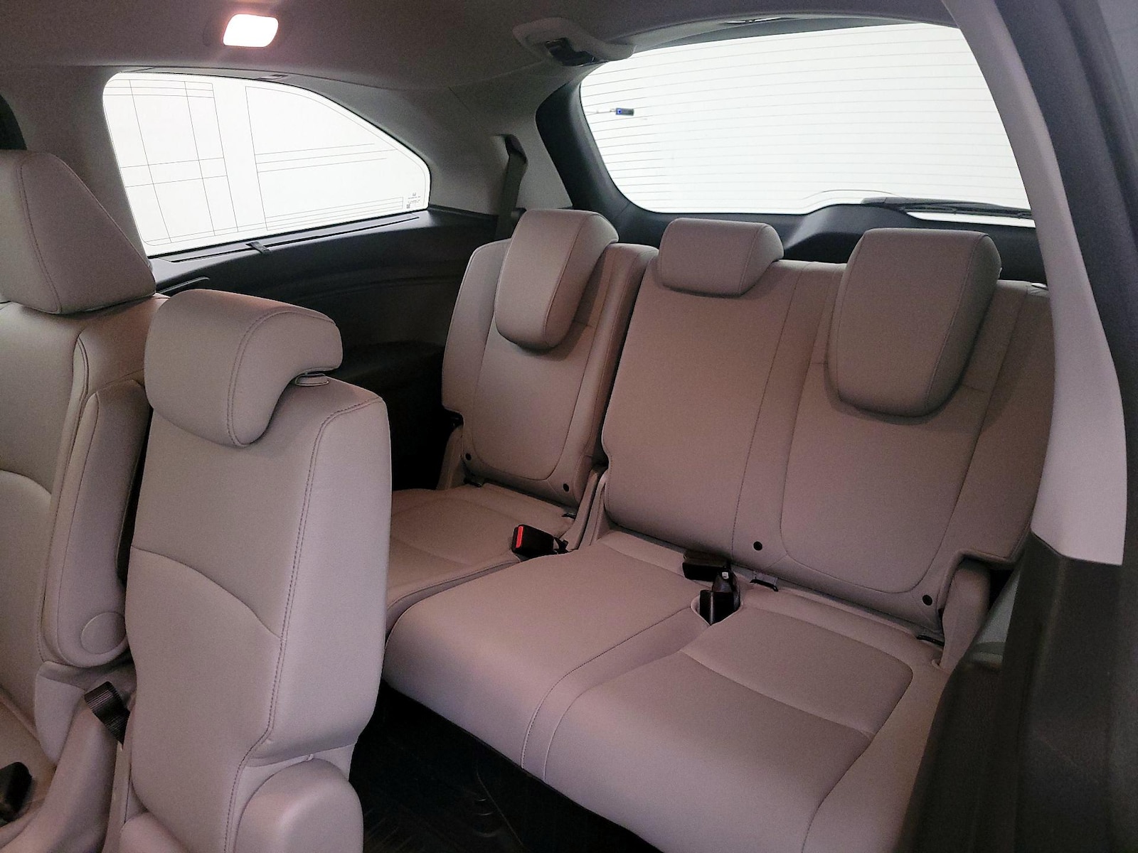 2024 Honda Odyssey Touring - Photo 21