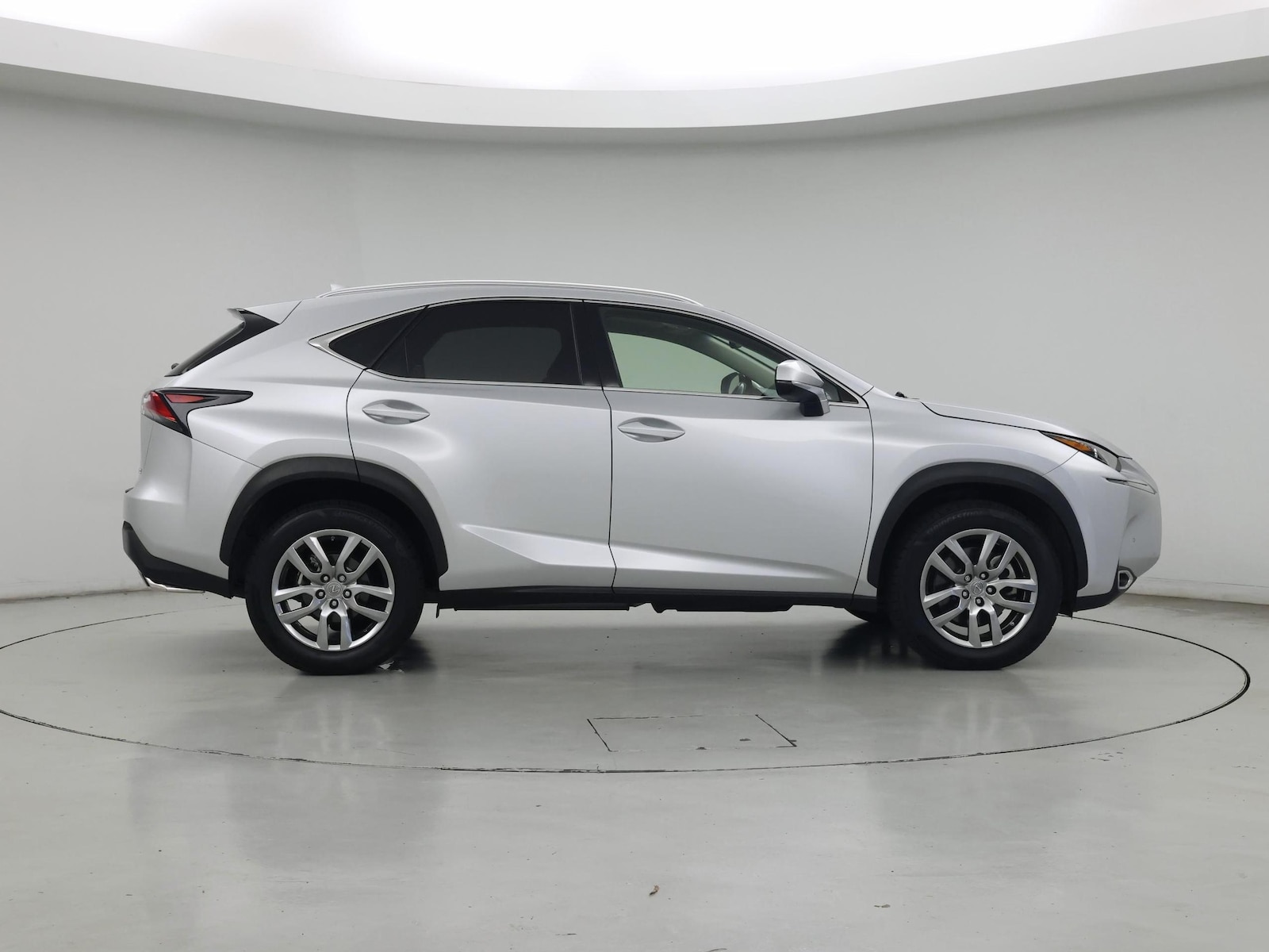 2015 Lexus NX 200t - Photo 8
