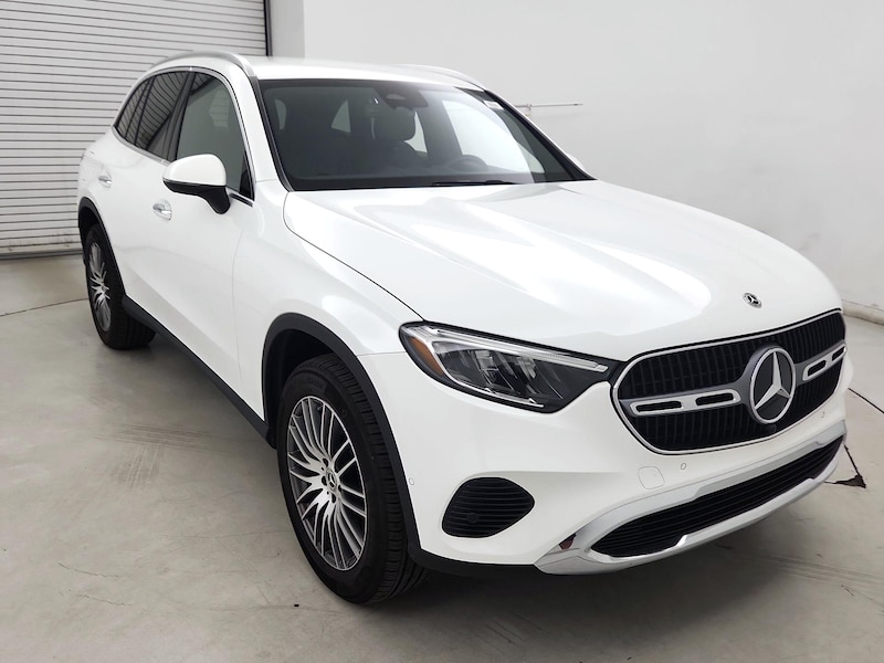 2025 Mercedes-Benz GLC300