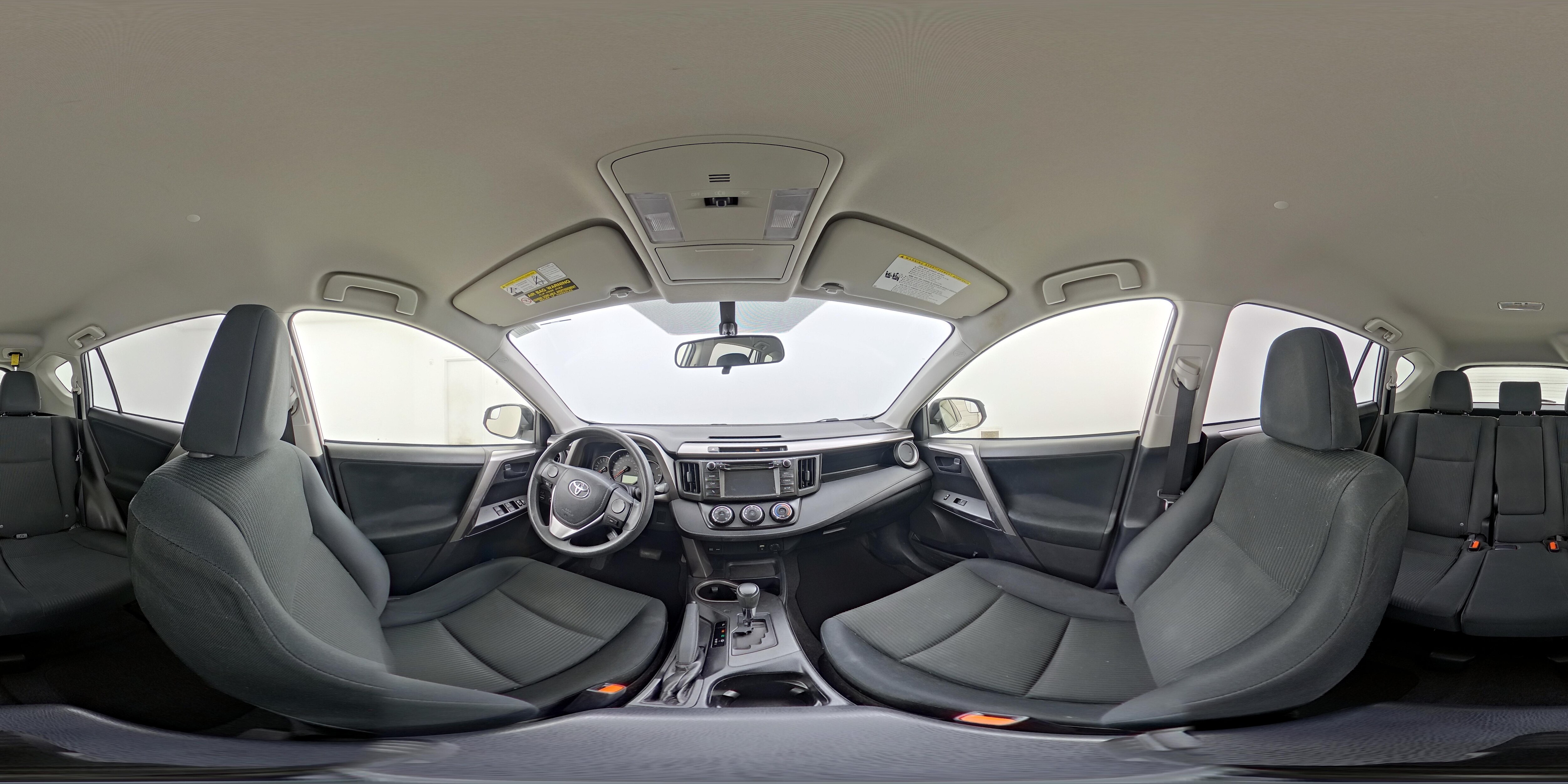 2016 Toyota RAV4 LE - Photo 24