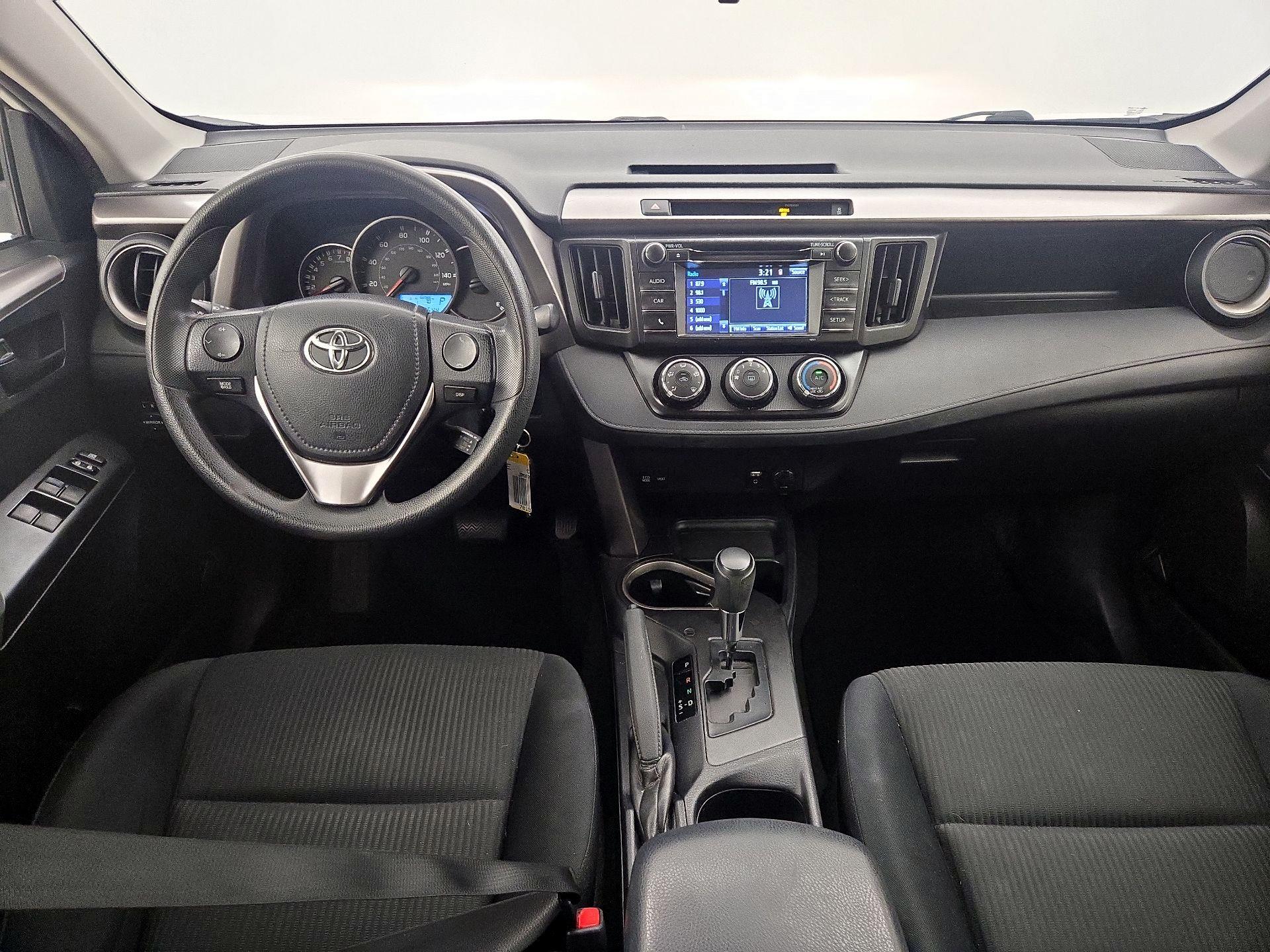 Thumbnail: 2016 Toyota RAV4 - 9