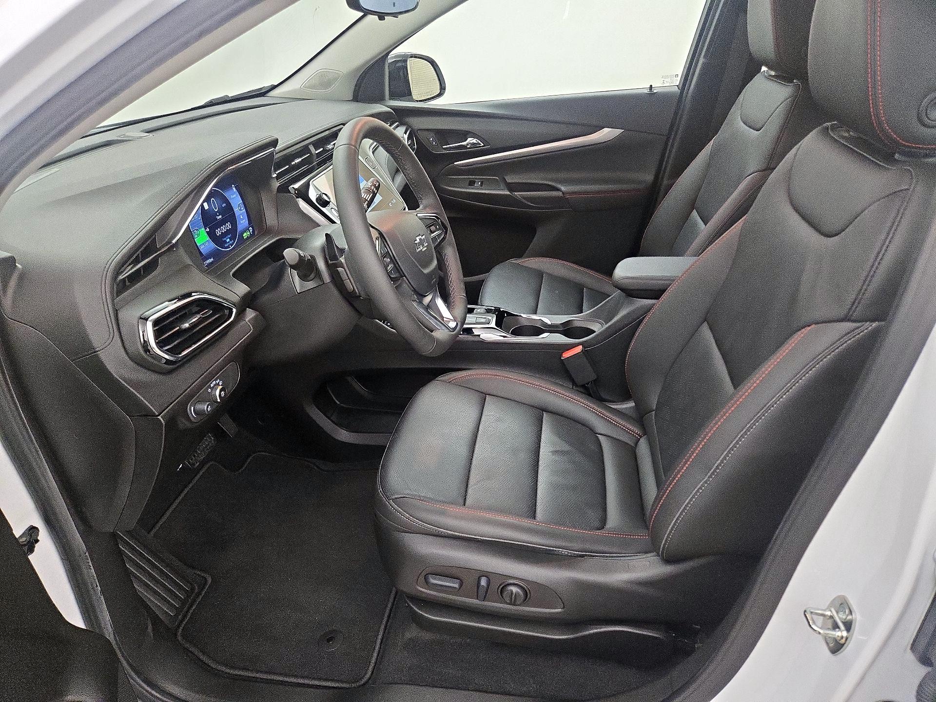 Thumbnail: 2023 Chevrolet Bolt EUV - 11