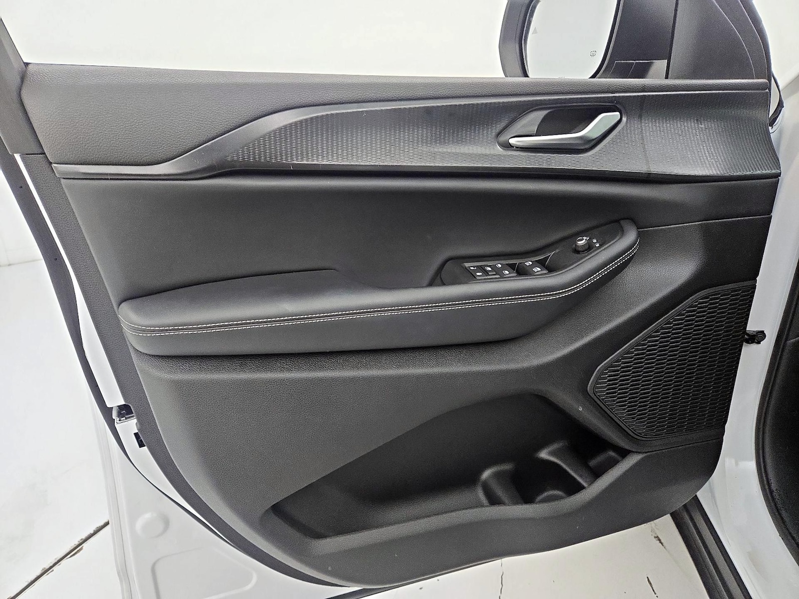 2025 Jeep Grand Cherokee Laredo - Photo 13