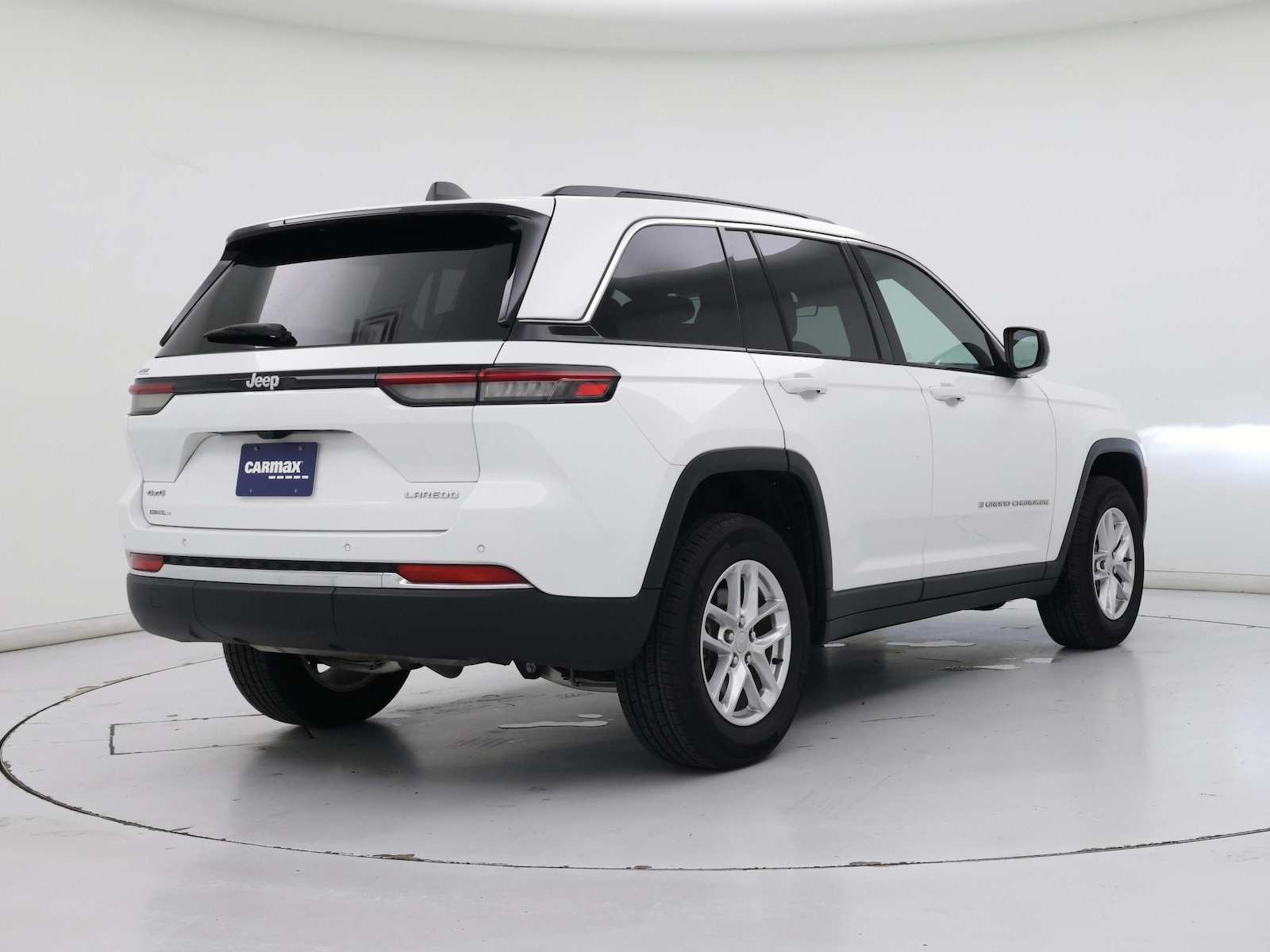 2025 Jeep Grand Cherokee Laredo - Photo 9