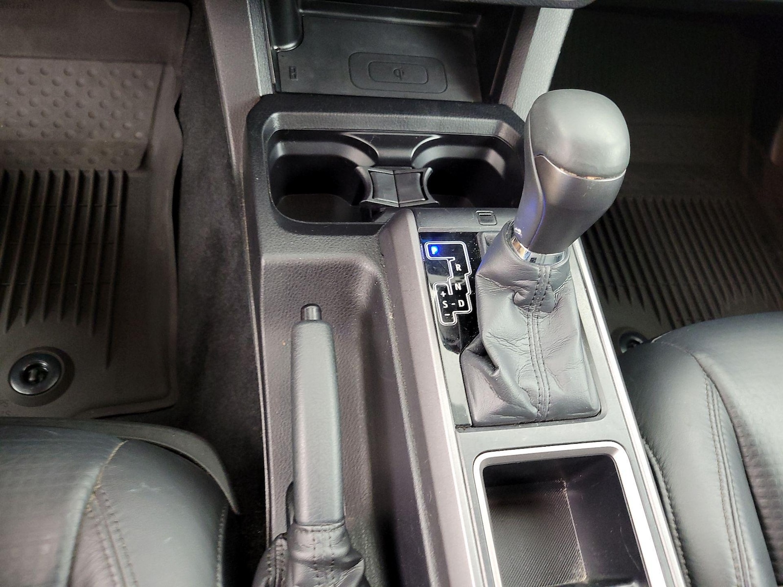 2021 Toyota Tacoma TRD Off Road - Photo 19