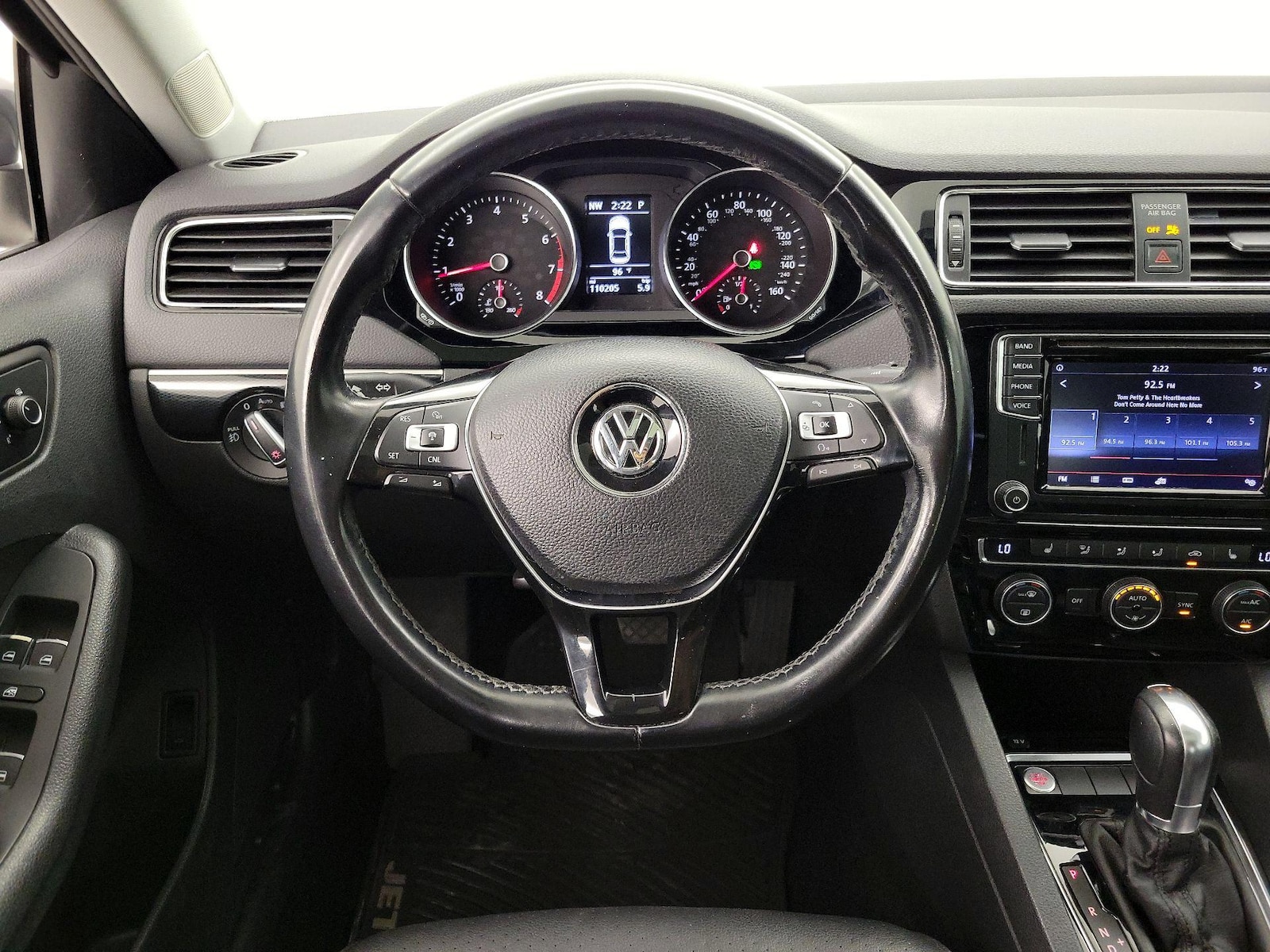 2017 Volkswagen Jetta SEL - Photo 11