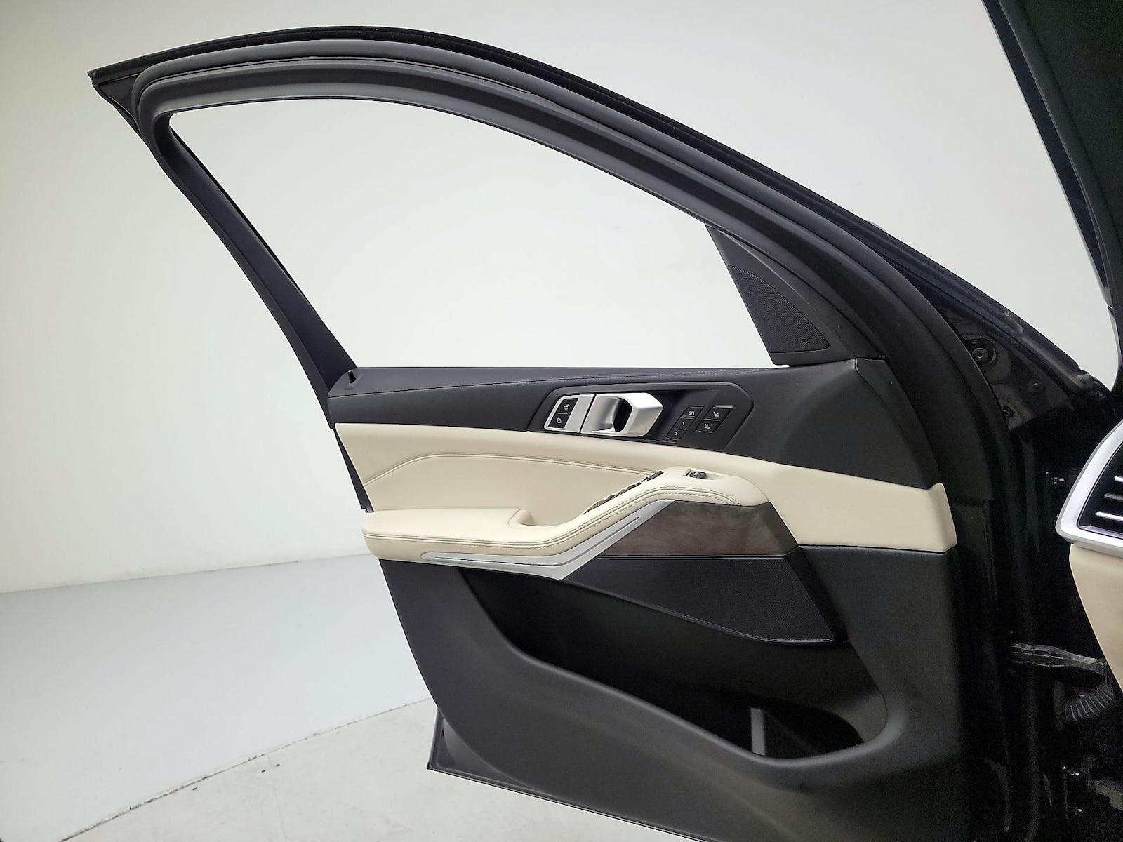 2020 BMW X5 40i - Photo 13