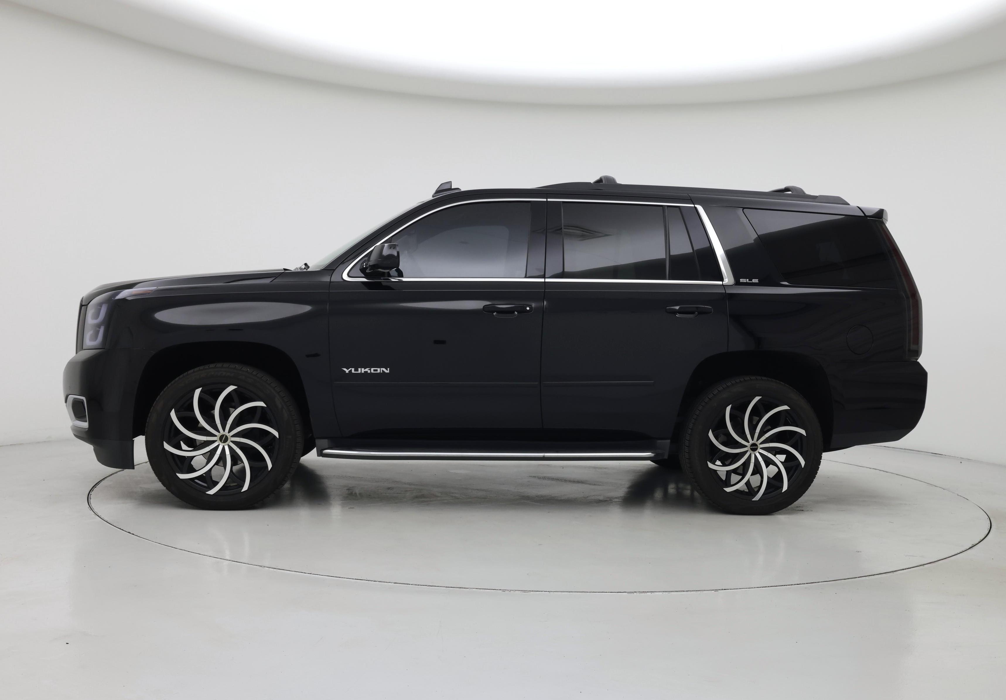 Thumbnail: 2016 GMC Yukon - 3