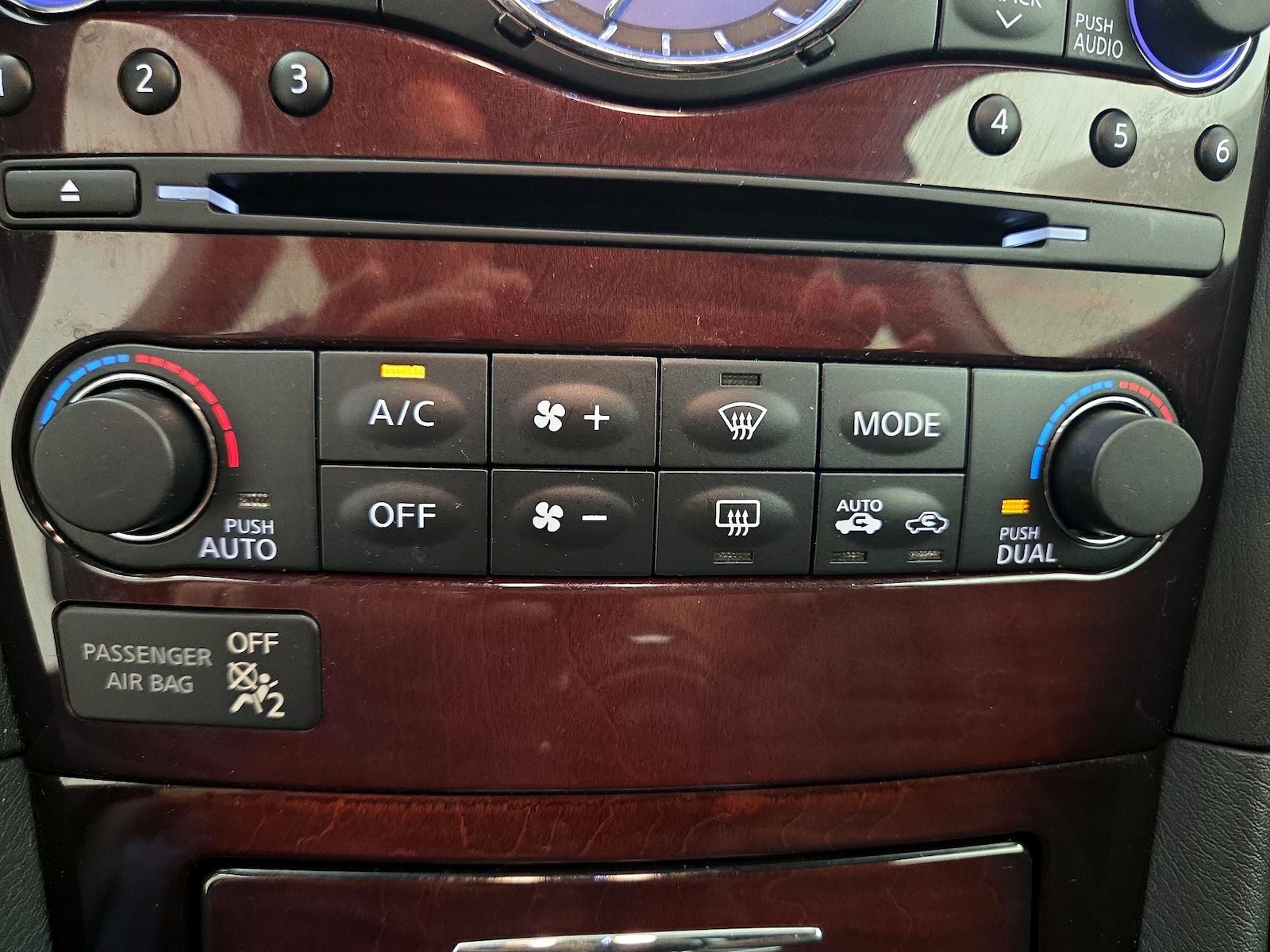 2017 INFINITI QX50 Base - Photo 17