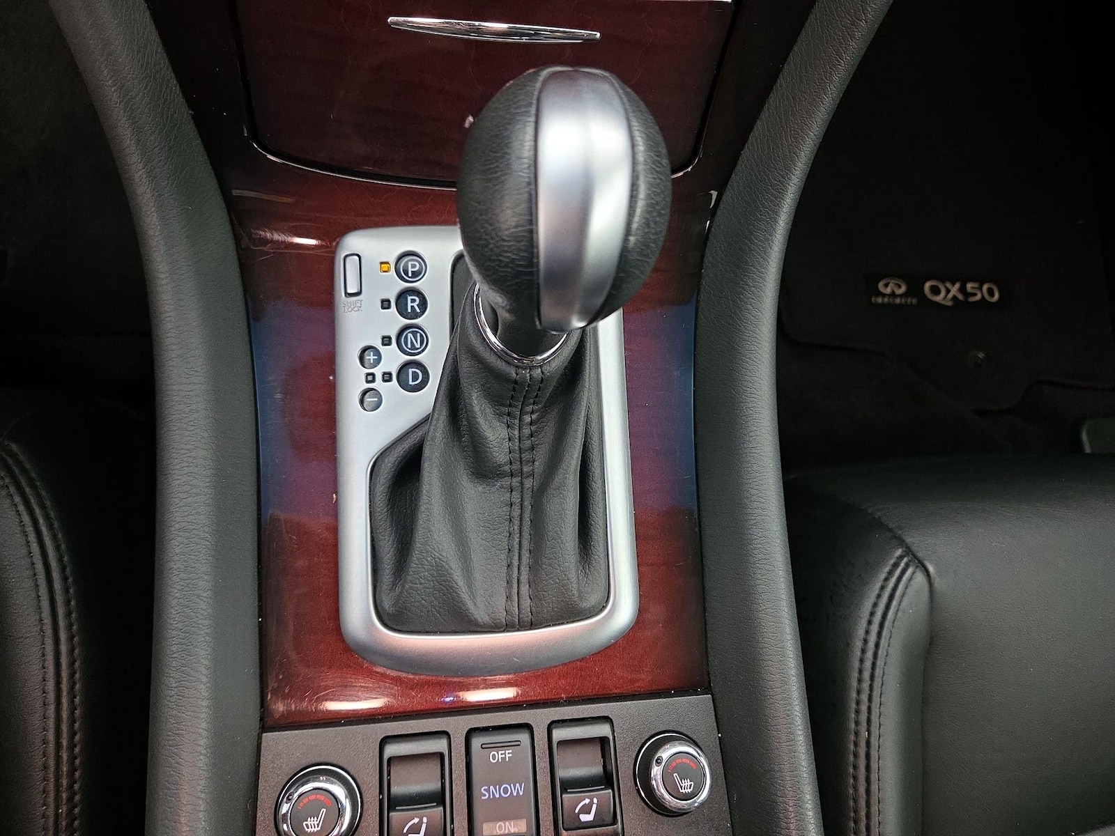2017 INFINITI QX50 Base - Photo 18