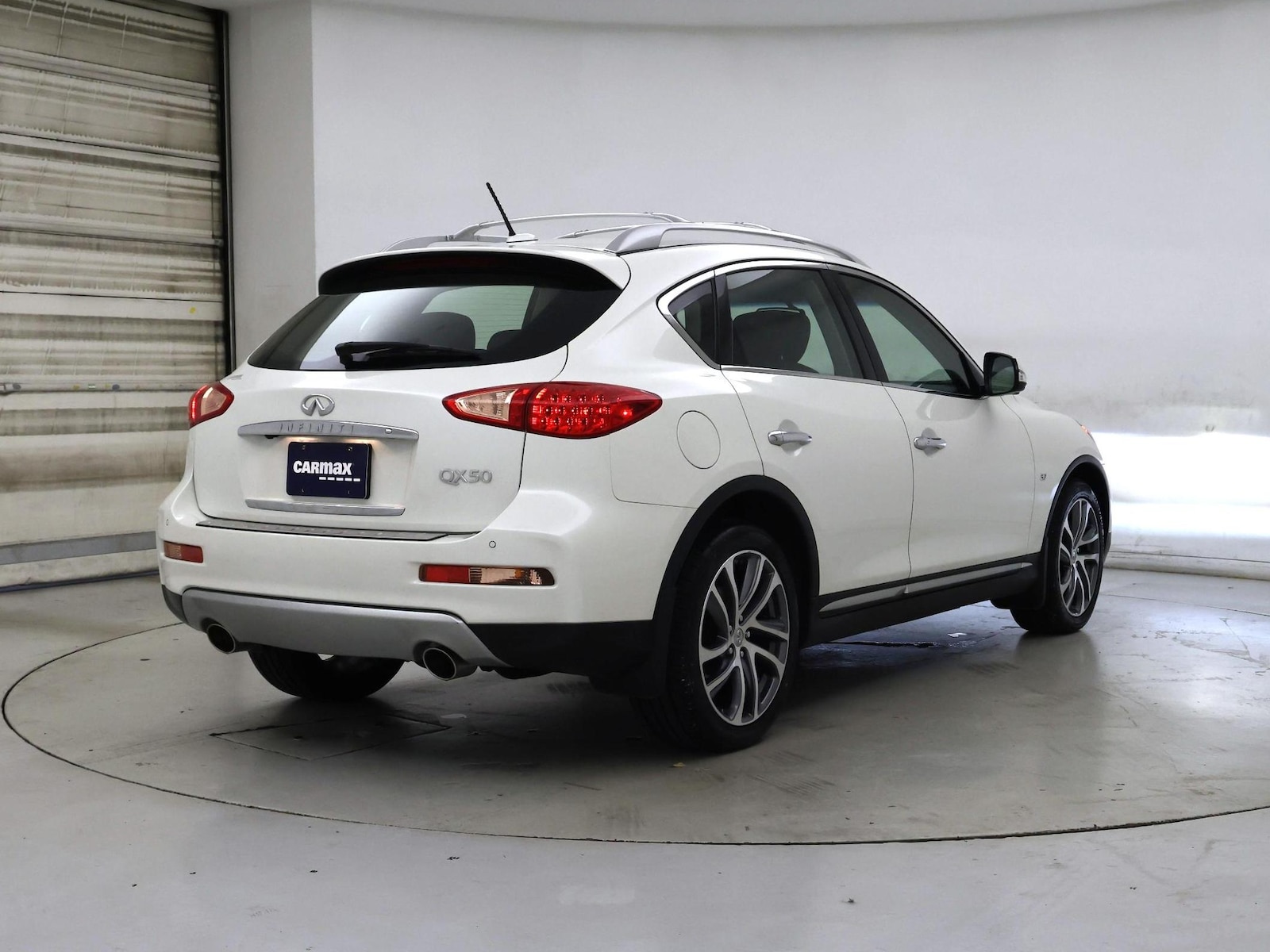 2017 INFINITI QX50 Base - Photo 9