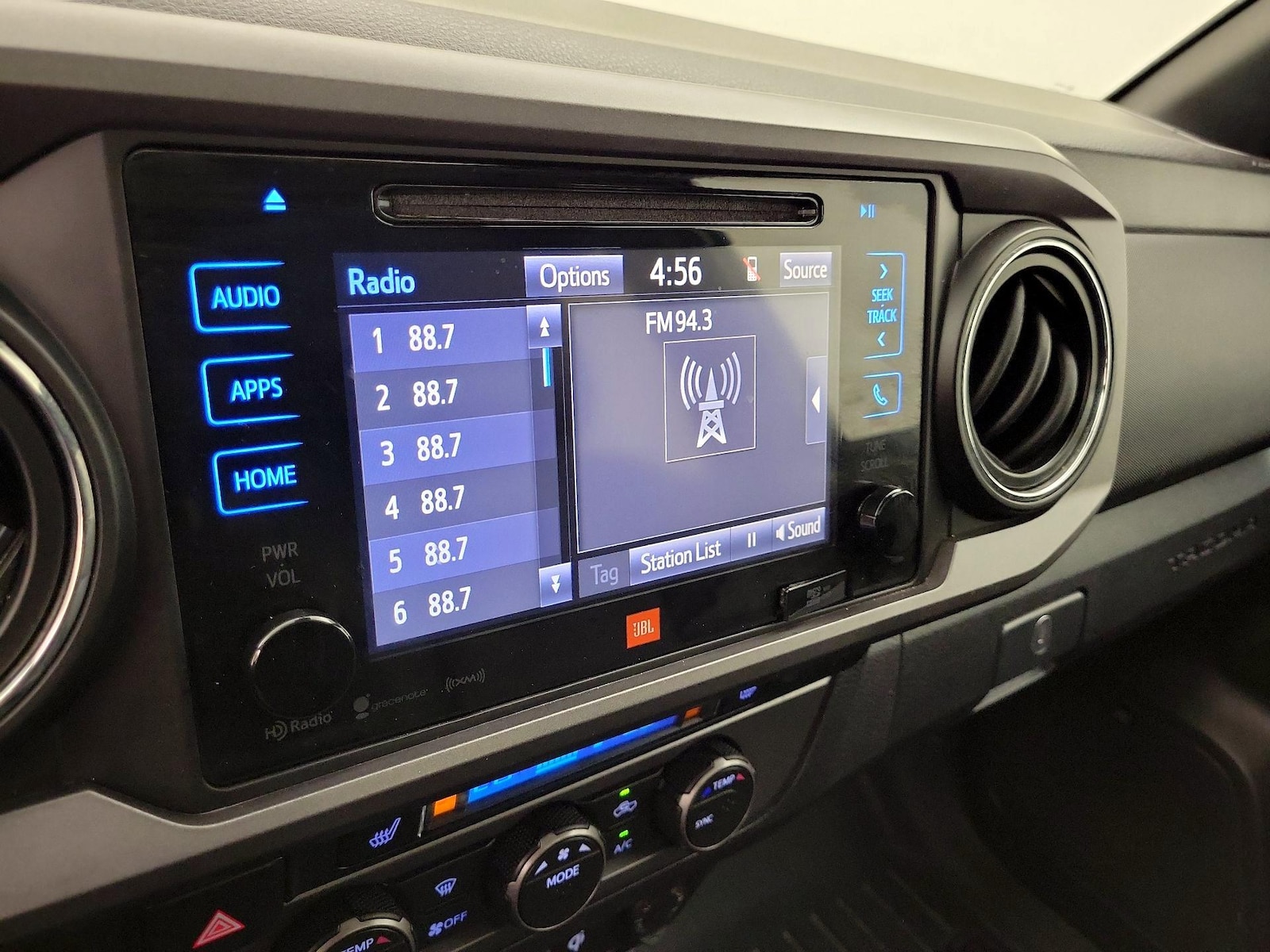 2019 Toyota Tacoma TRD Off Road - Photo 17