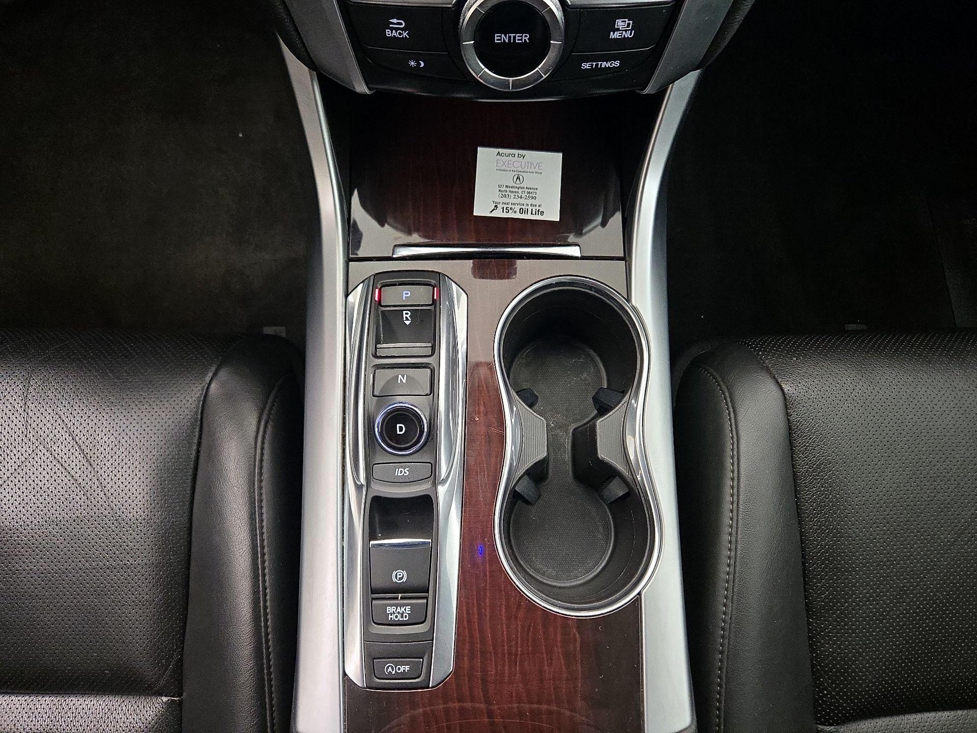 Thumbnail: 2015 Acura TLX - 18