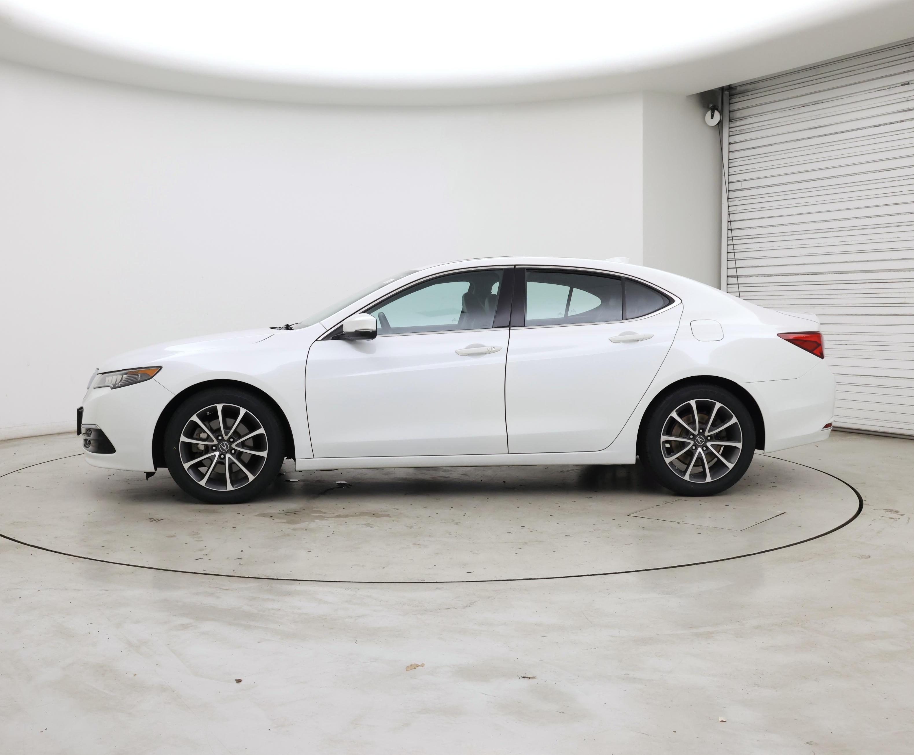 Thumbnail: 2015 Acura TLX - 3