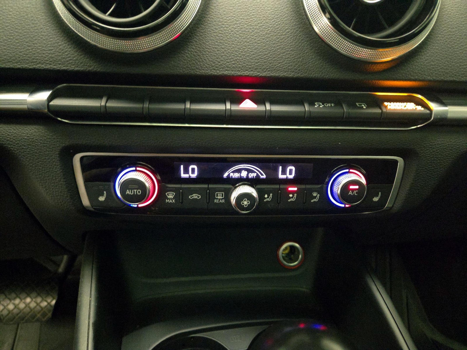 2015 Audi A3 Sedan Premium - Photo 17