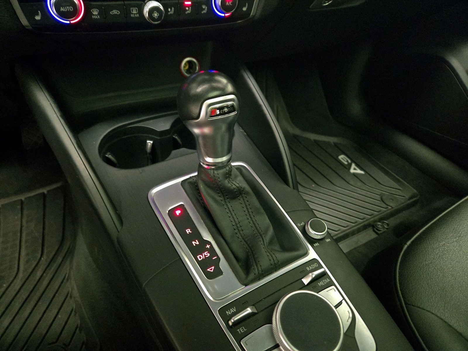 2015 Audi A3 Sedan Premium - Photo 18