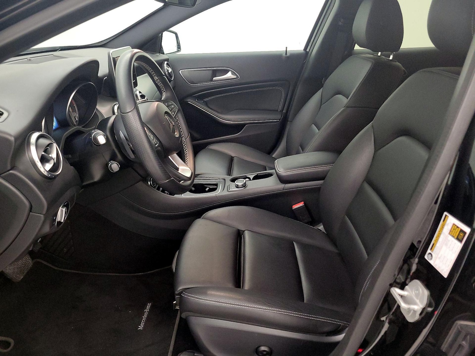 Power Seat(s) & Side Airbags