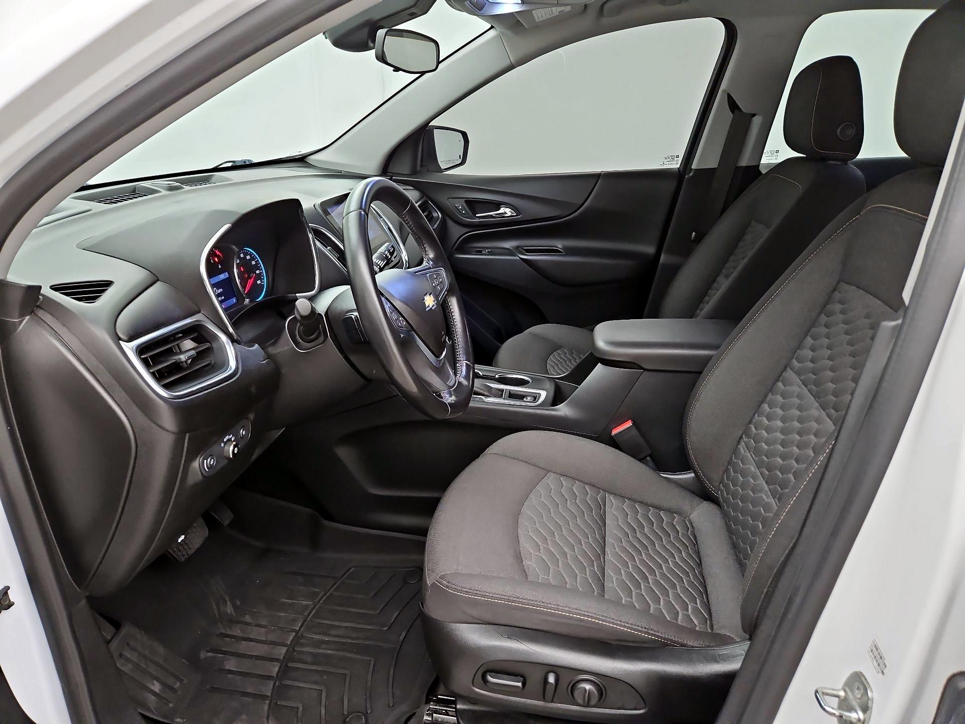 Thumbnail: 2020 Chevrolet Equinox - 11