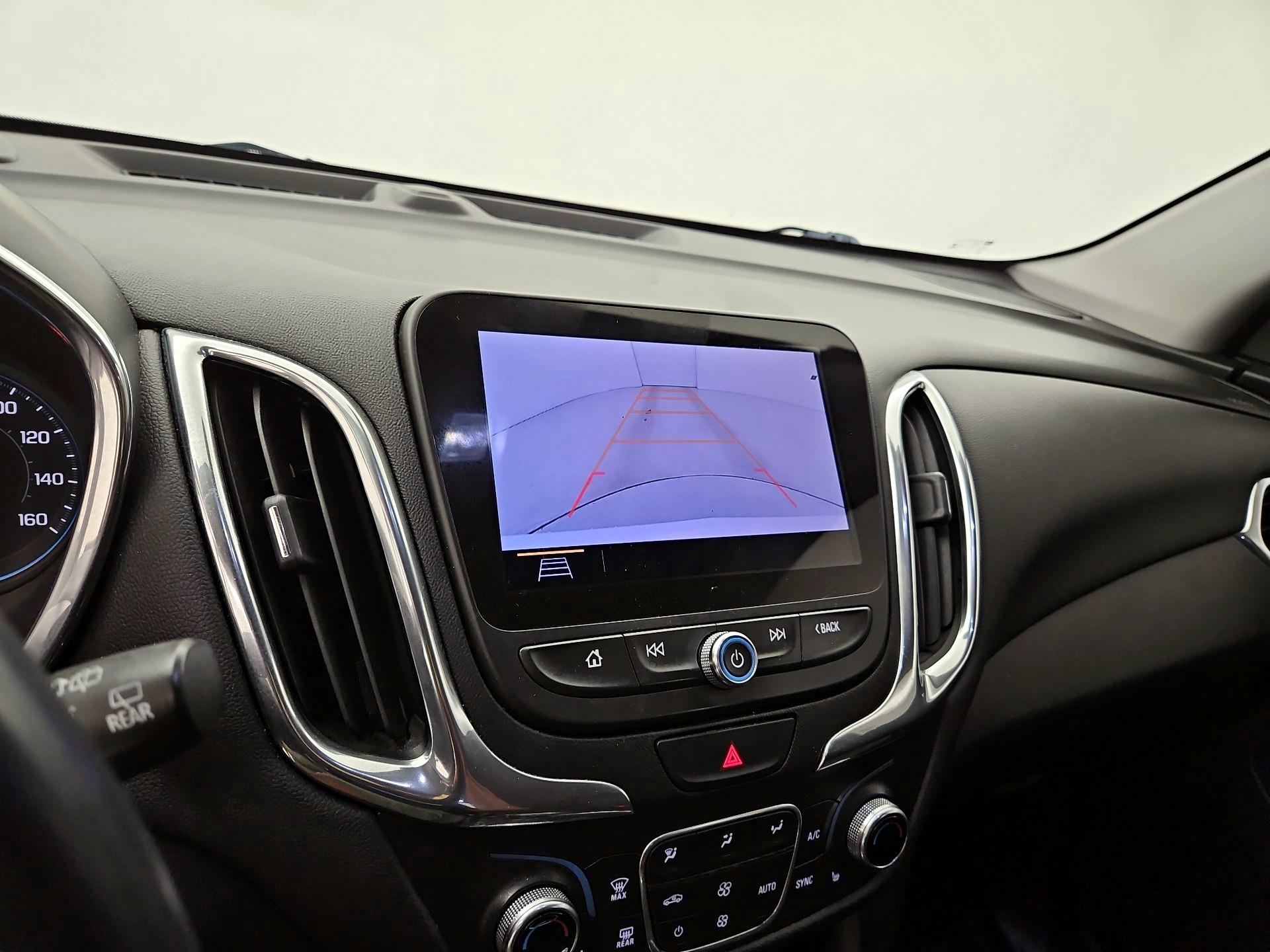 Thumbnail: 2020 Chevrolet Equinox - 15