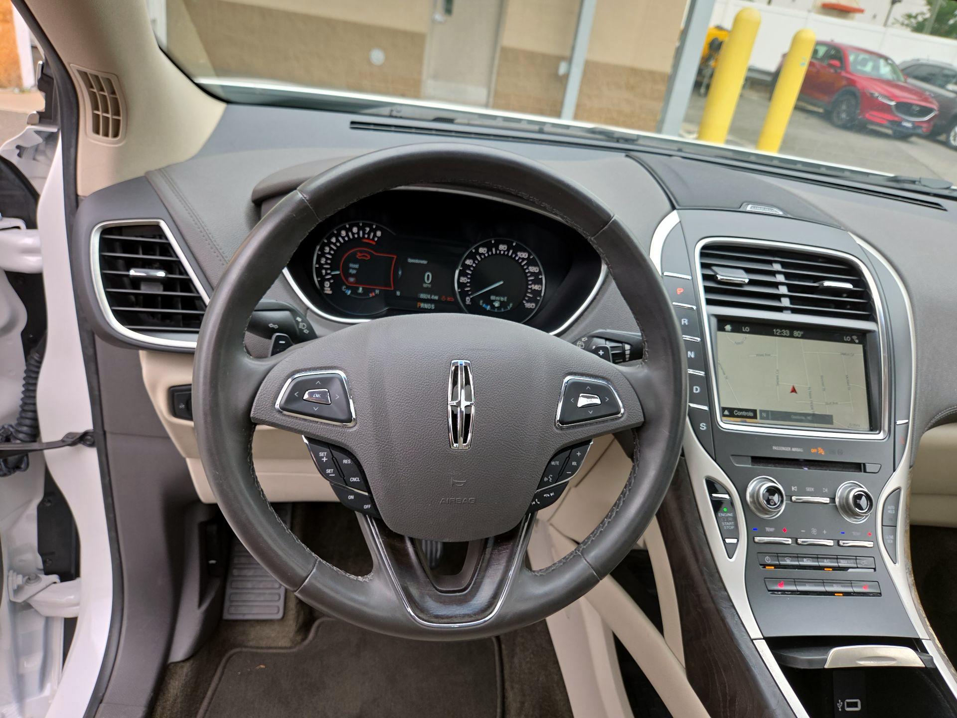 Thumbnail: 2017 Lincoln MKX - 10
