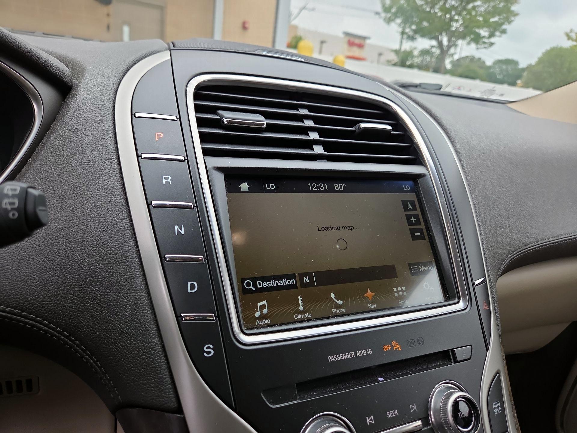 Thumbnail: 2017 Lincoln MKX - 17