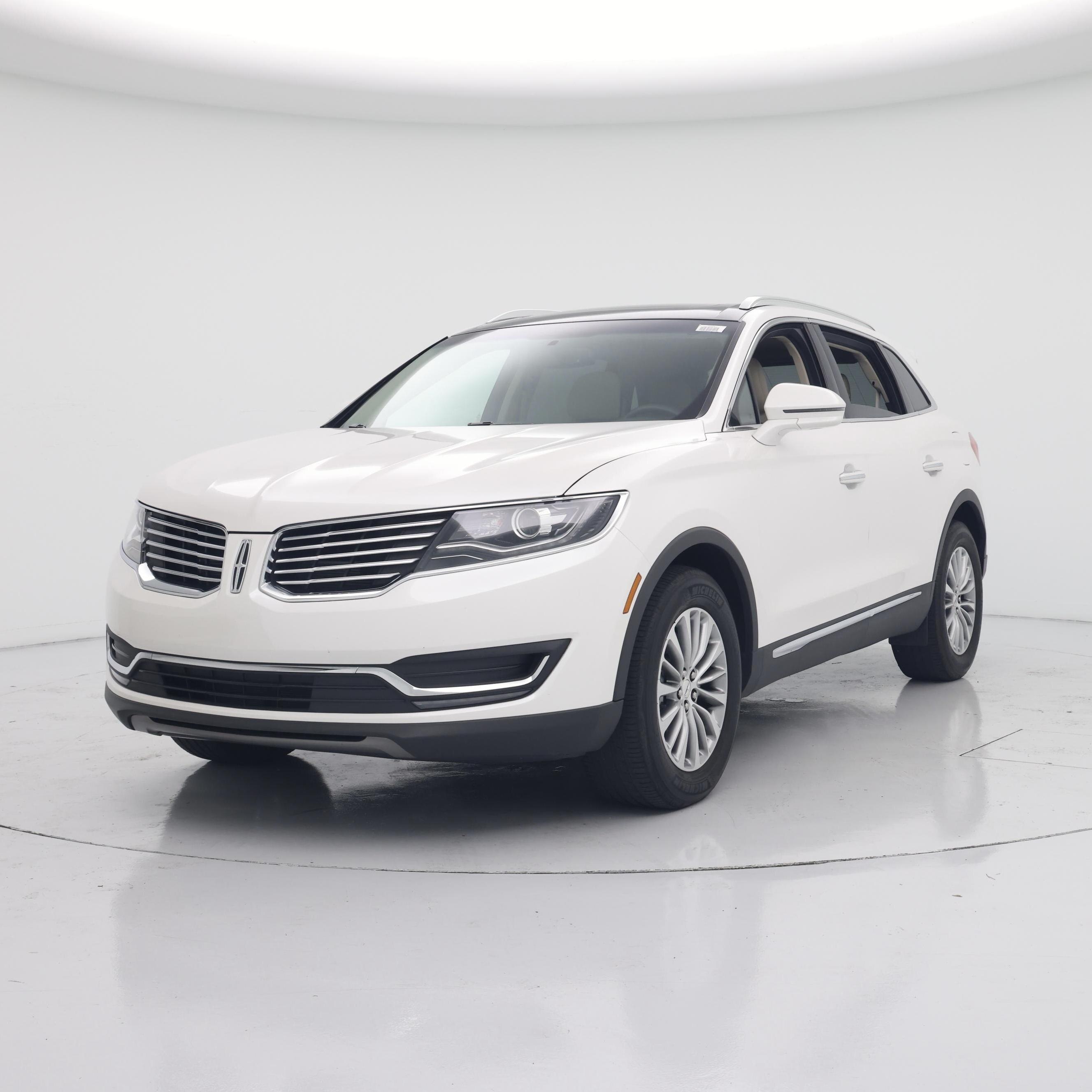 Thumbnail: 2017 Lincoln MKX - 4