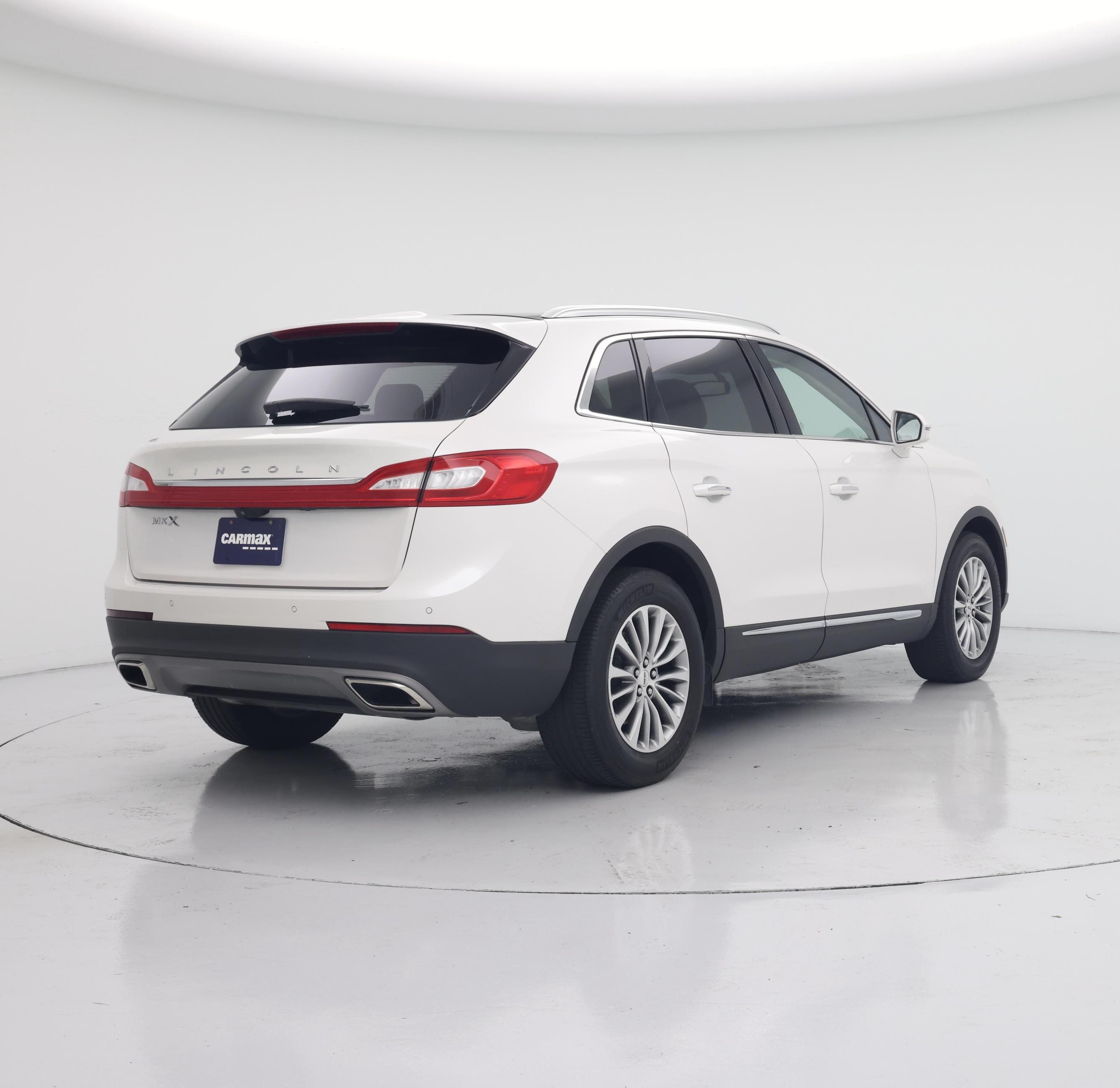 Thumbnail: 2017 Lincoln MKX - 8