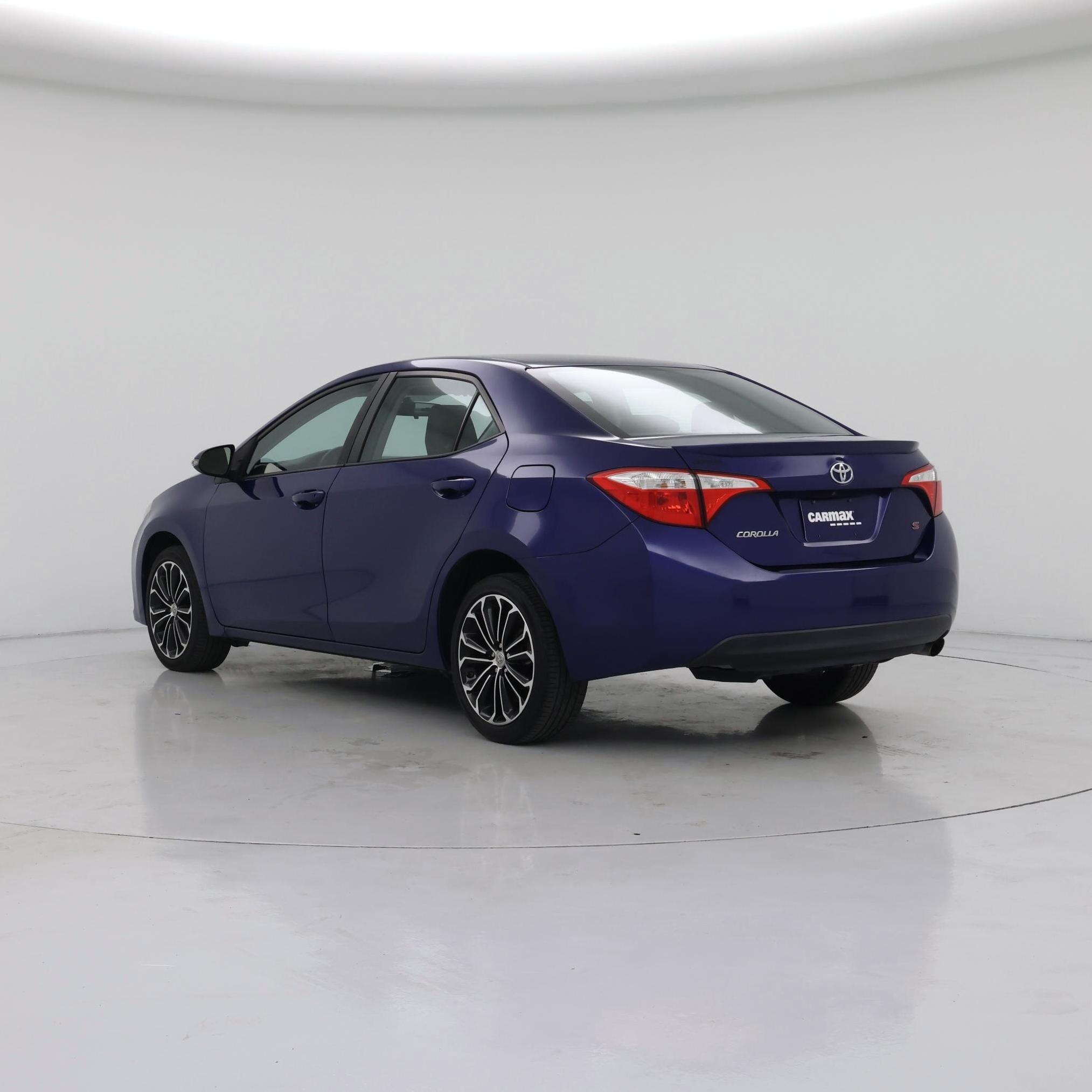 Thumbnail: 2015 Toyota Corolla - 2