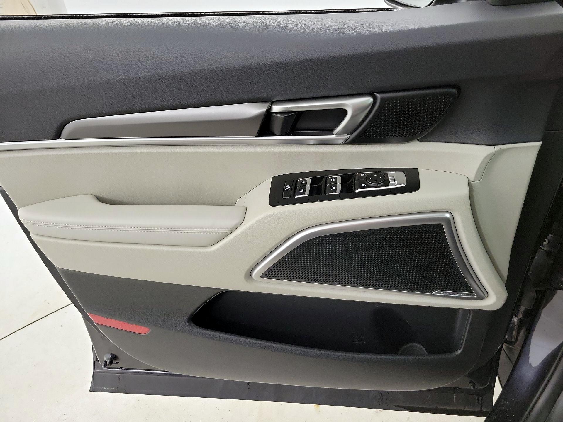 Thumbnail: 2025 Kia Telluride - 12