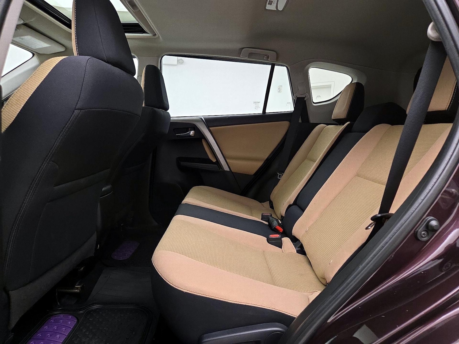 2018 Toyota RAV4 XLE - Photo 21