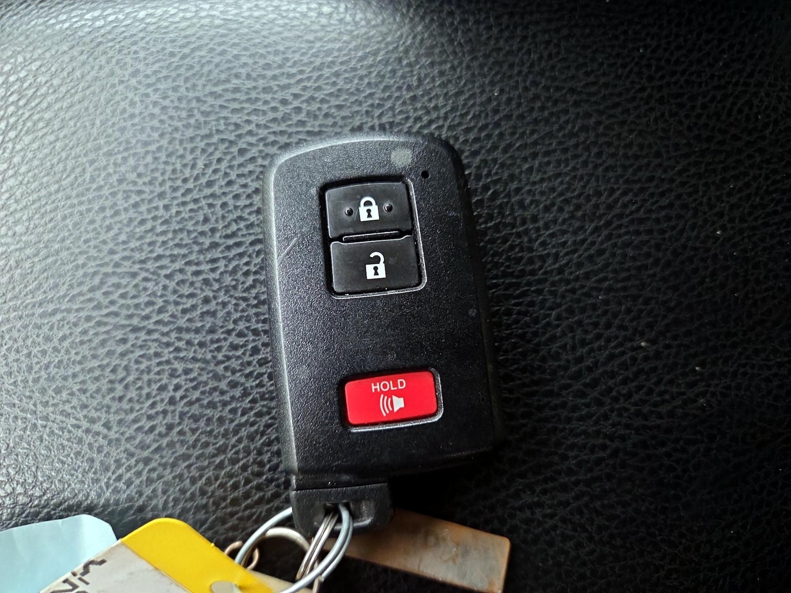 2018 Toyota RAV4 XLE - Photo 24